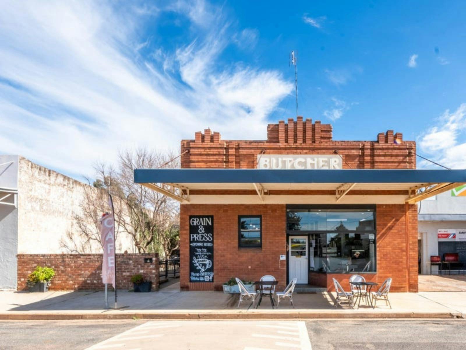 Grain & Press Cafe Trundle