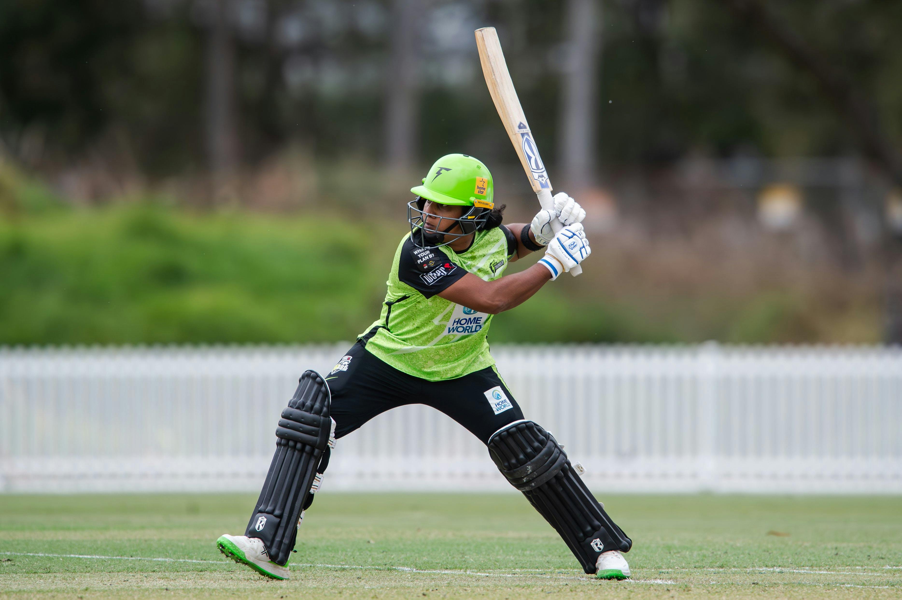 WBBL:  Sydney Thunder v Sydney Sixers