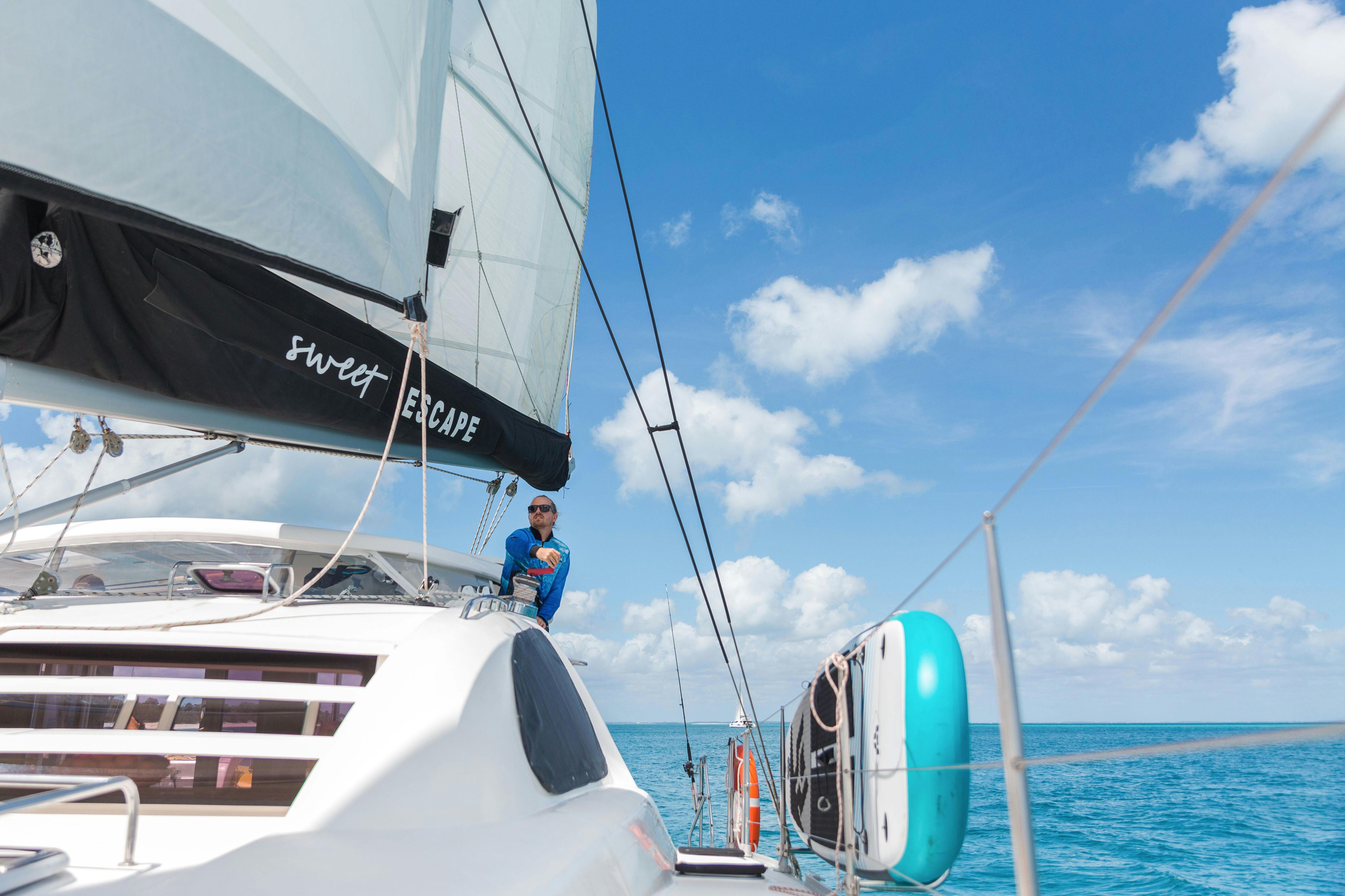 Yacht charter Queensland