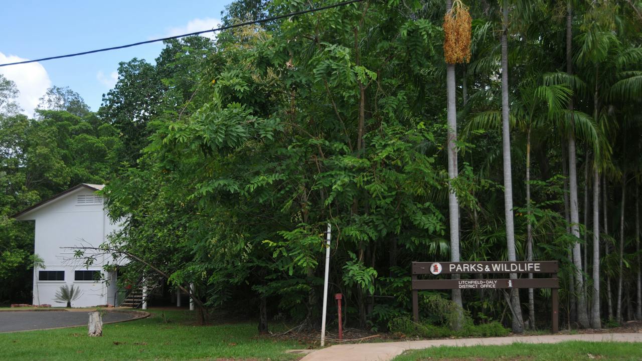 Batchelor Primary School site - now Parks & Wildlife Office.