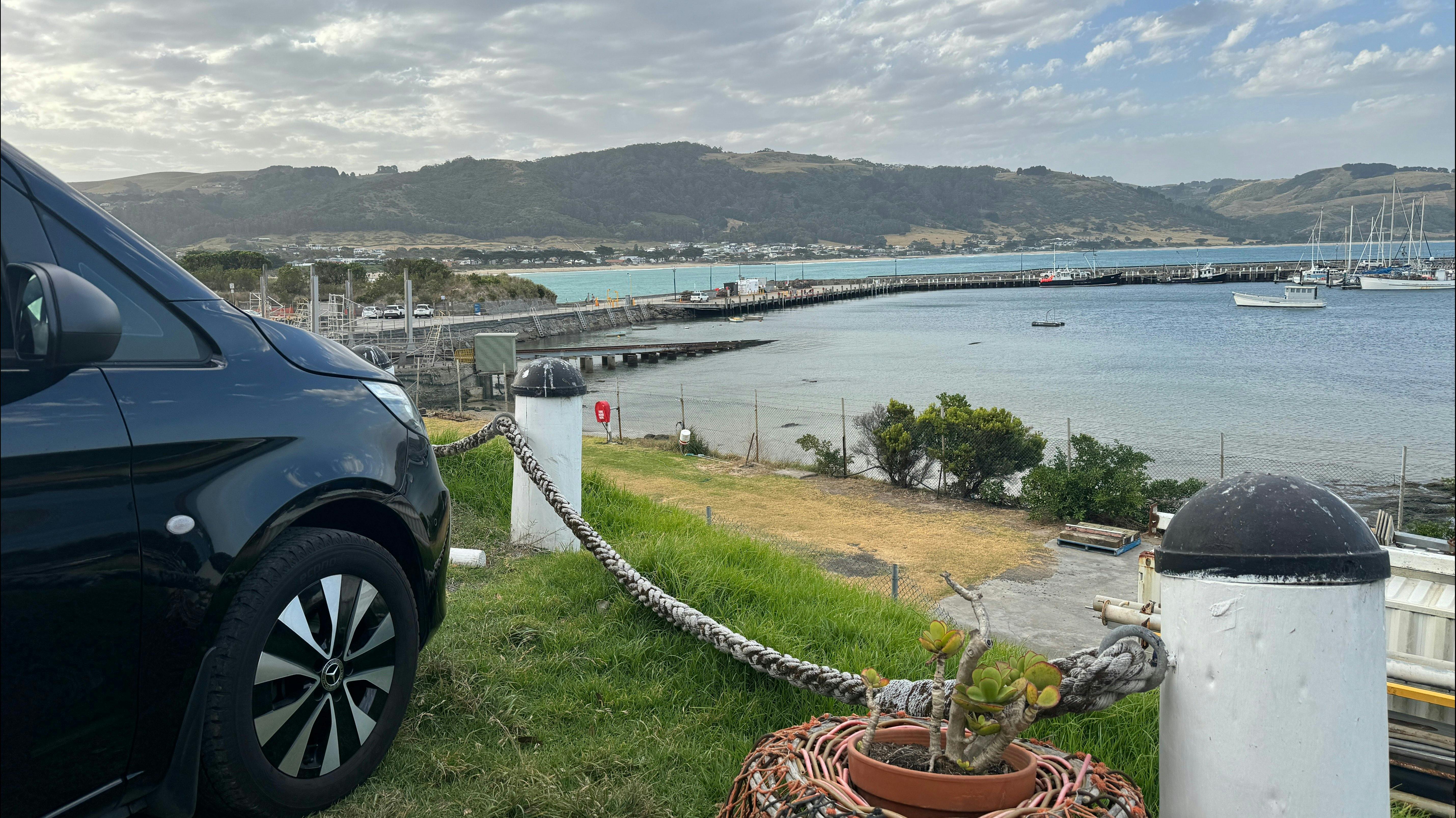 Seafood lunch at Apollo Bay