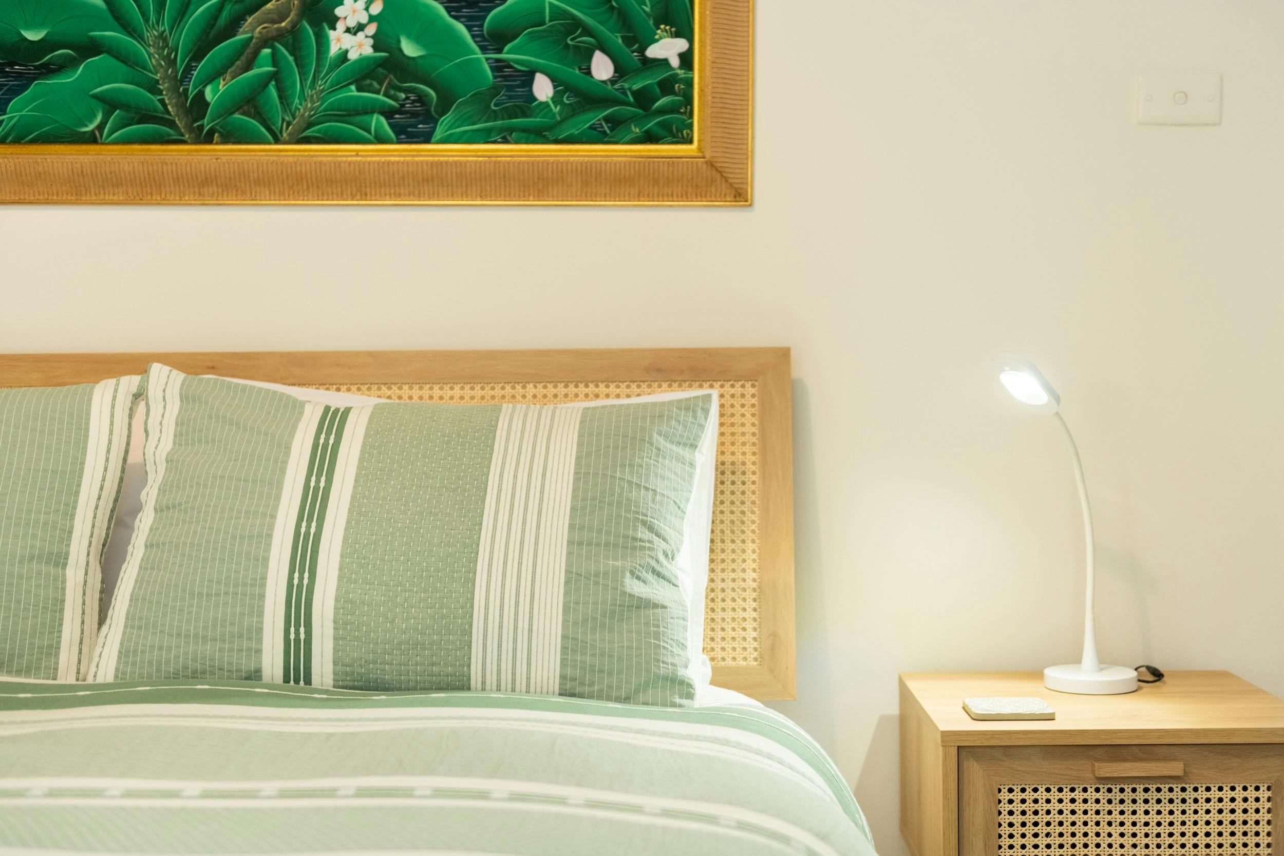 Meribella, Photographer Russell Quinn