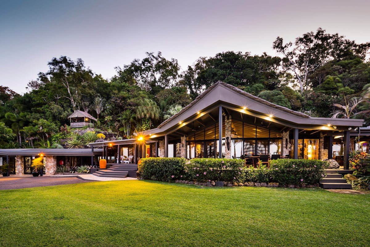 Trinity Beach Palace House