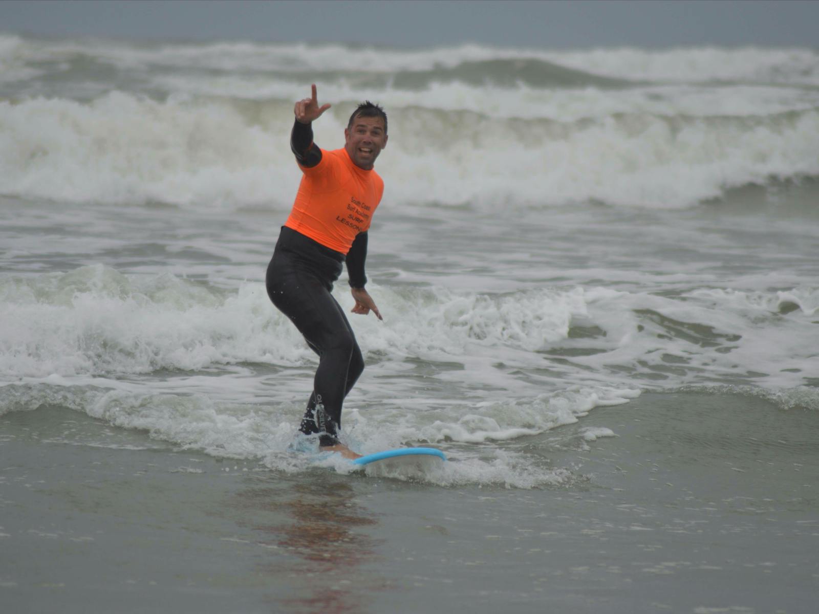 Kombi Surf - Lessons and Hire