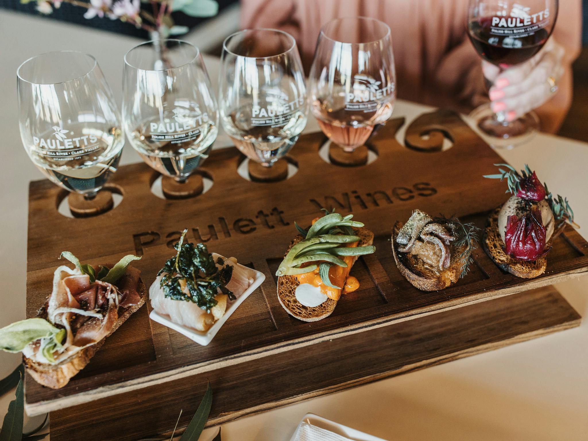 Pauletts Canape & Wine Flight Experience