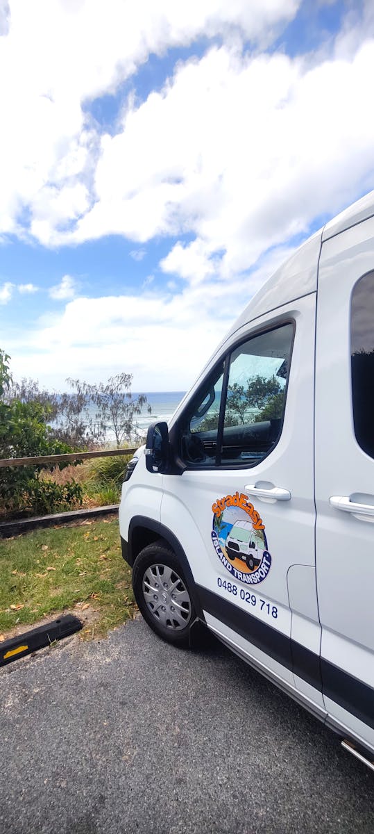Bus at Cylinder Headland