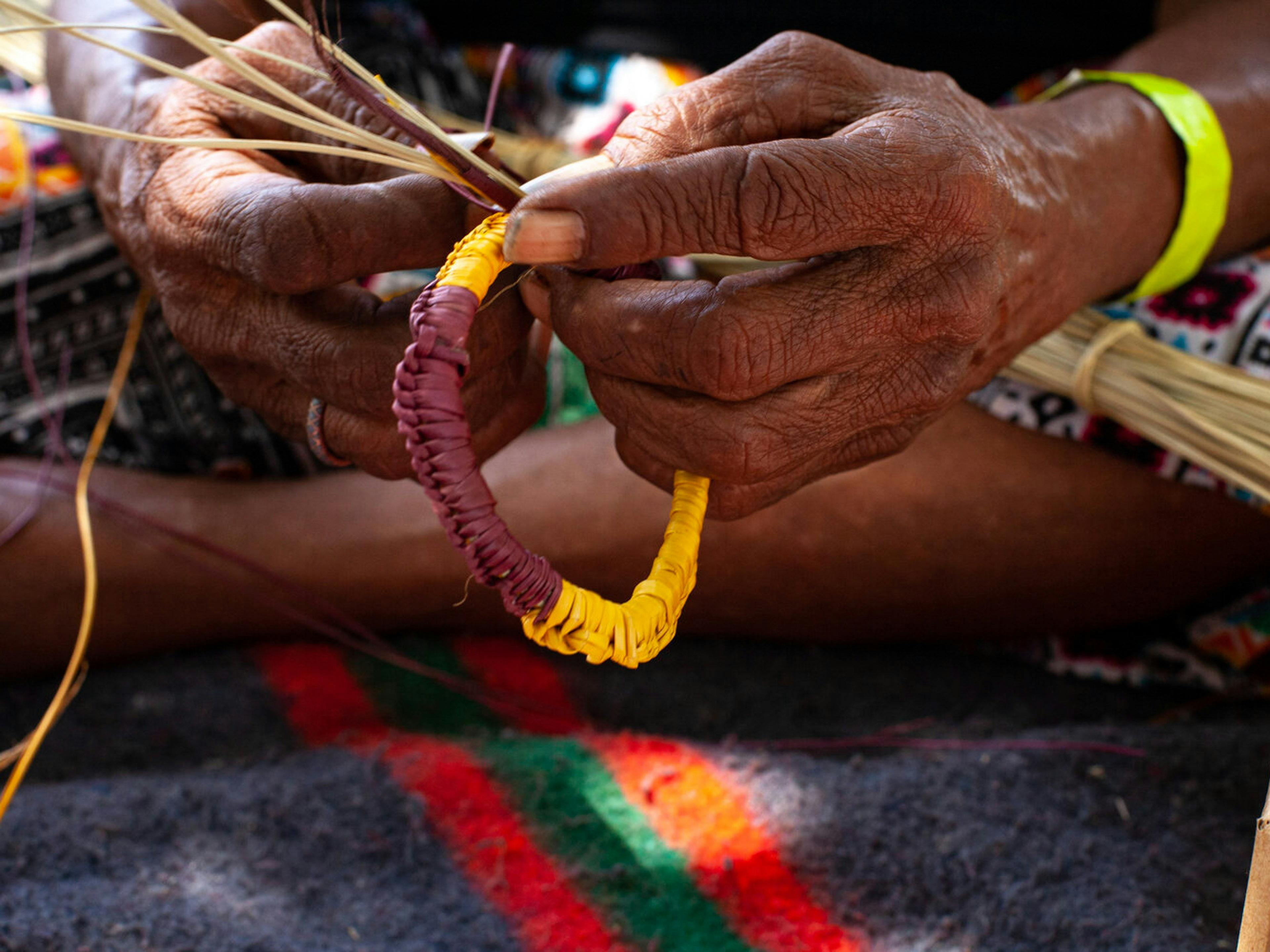 Learn to make beautiful woven jewellery