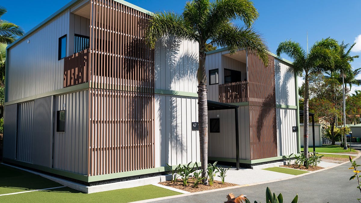 Paradise Penthouse at Ashmore Palms Holiday Village