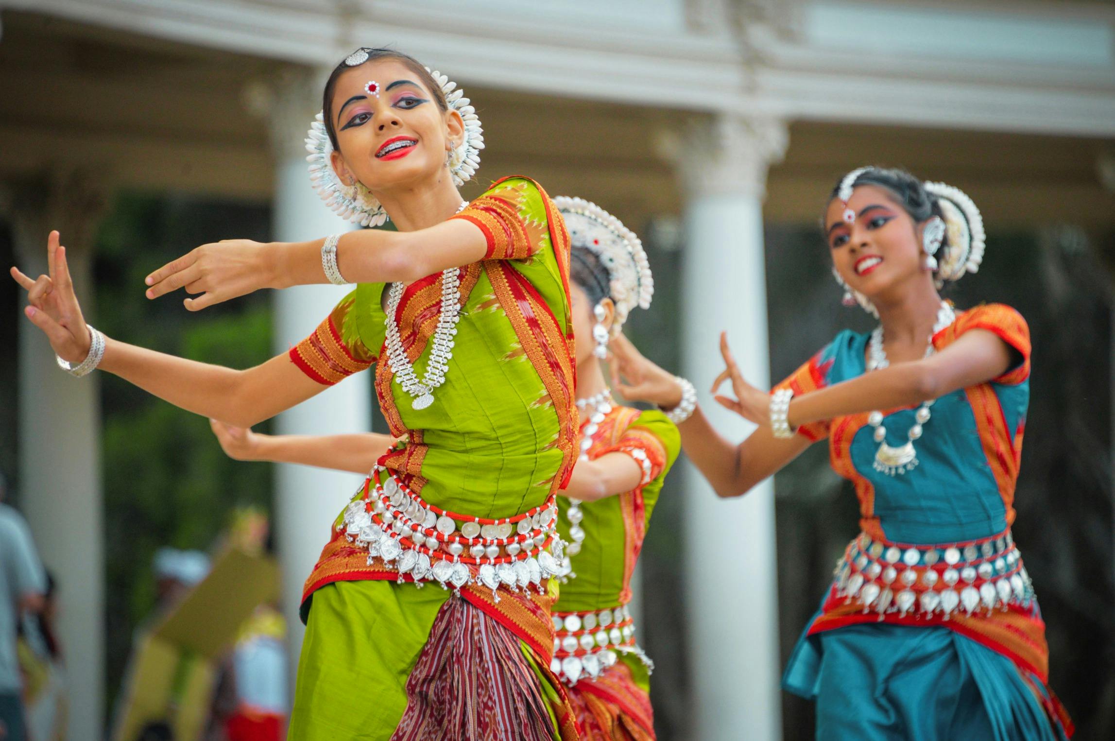 Traditional Indian Dancers