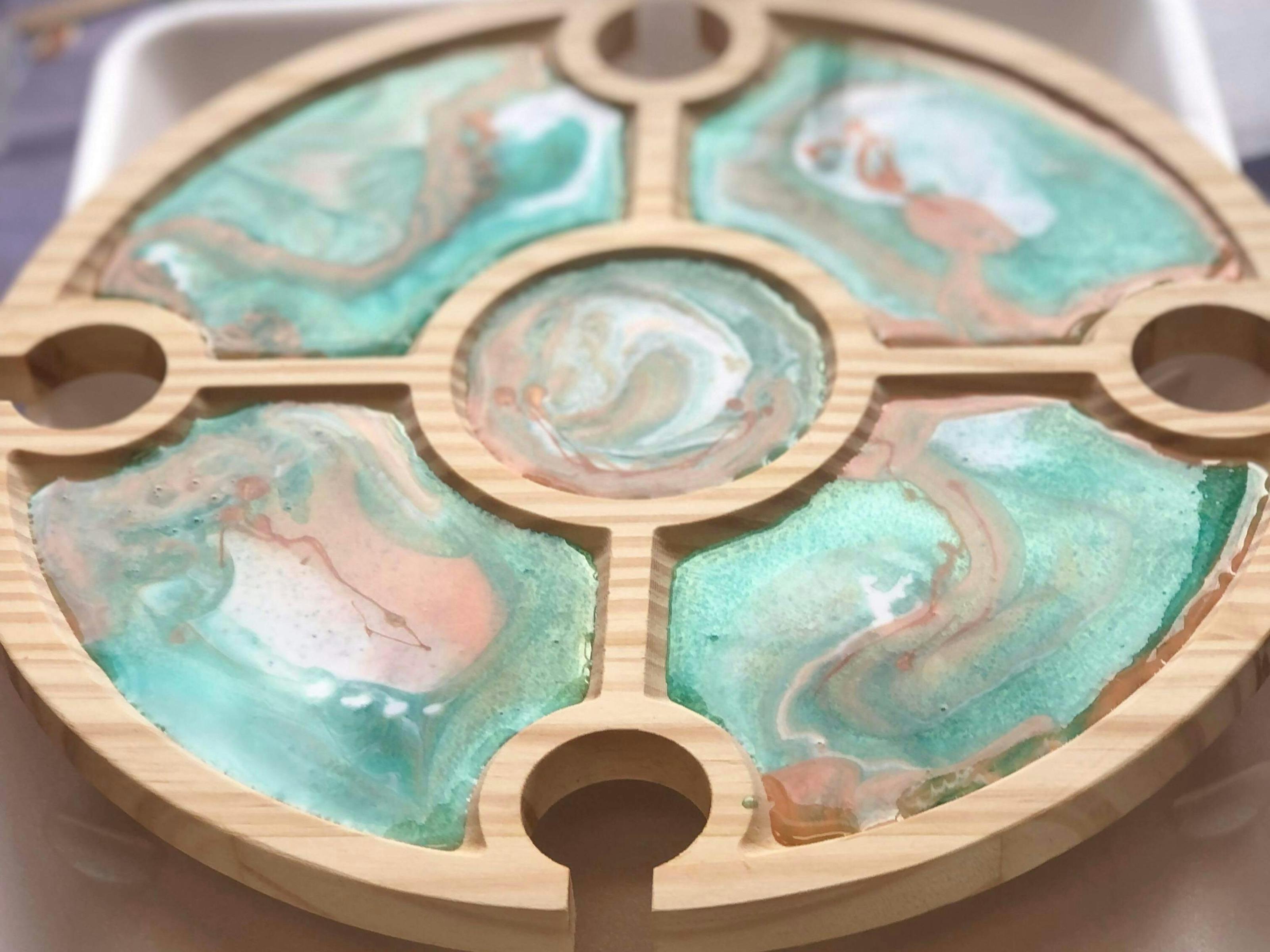 Learn to make an epoxy resin folding picnic table with wine glass holders Bald Hills Sip 'n' Dip