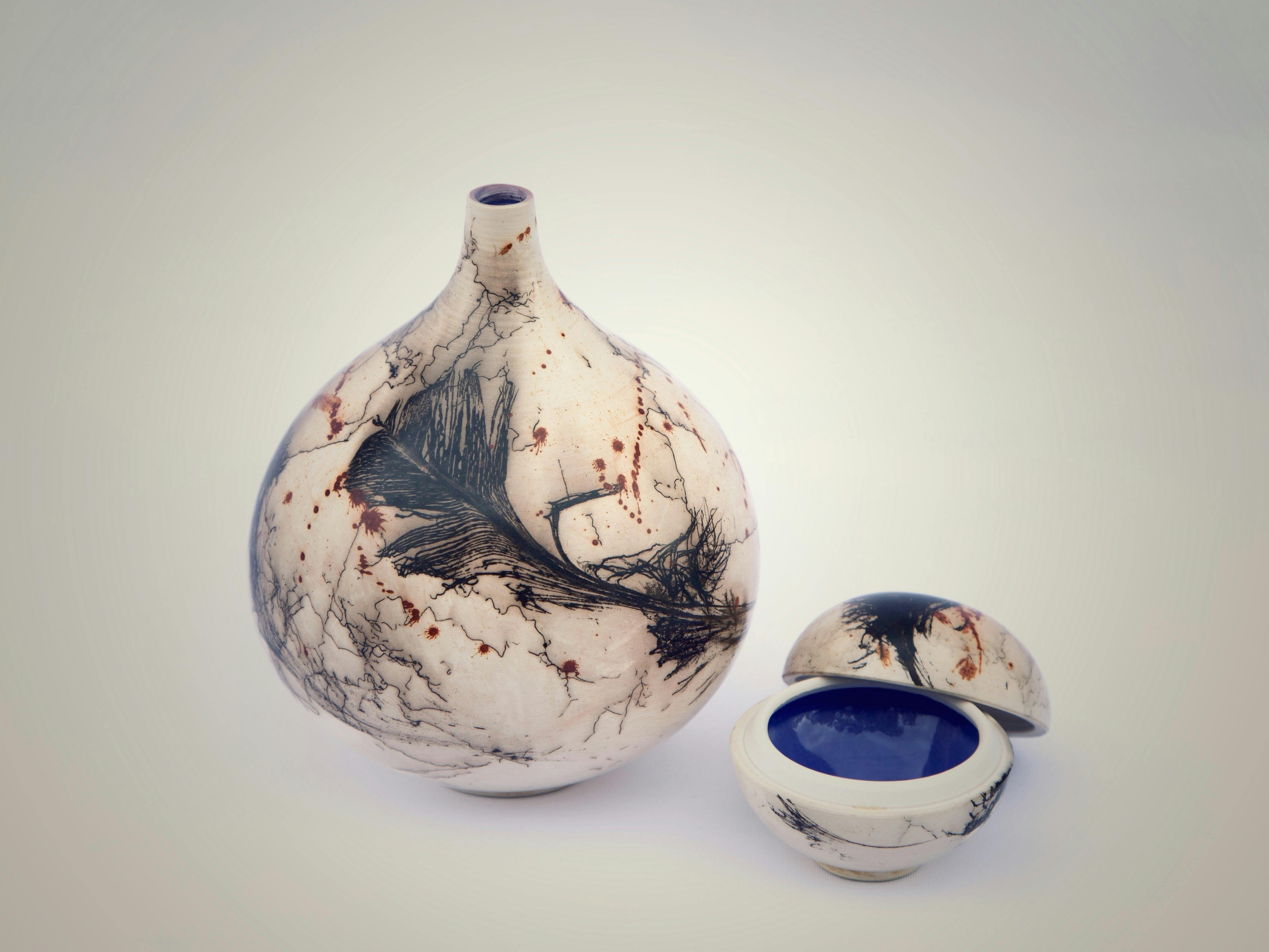 Vase and a small ceramics bowl with lid