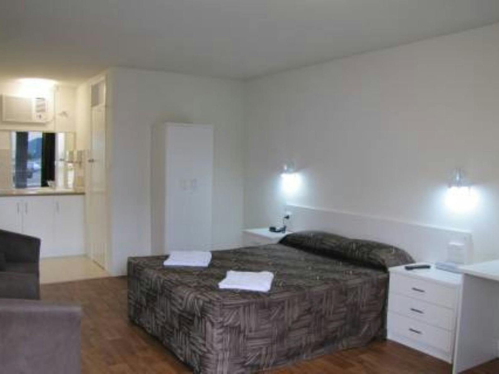 Double bed with kitchenette