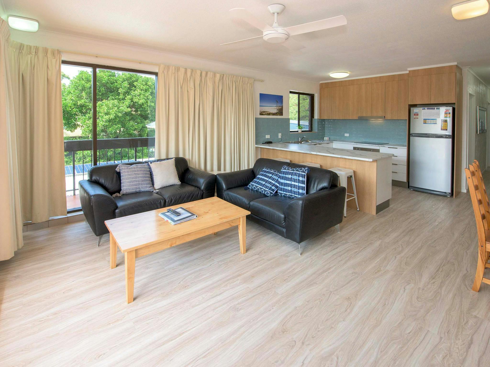 Only 2nd floor 2 Bedroom