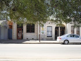 Jamestown Motel Villas