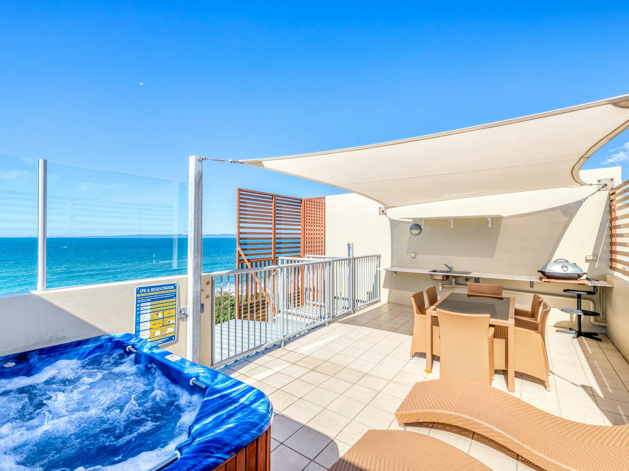 Spa and BBQ area. Level 5 Spa Penthouse Spa and BBQ area. Level 5 Spa Penthouse
