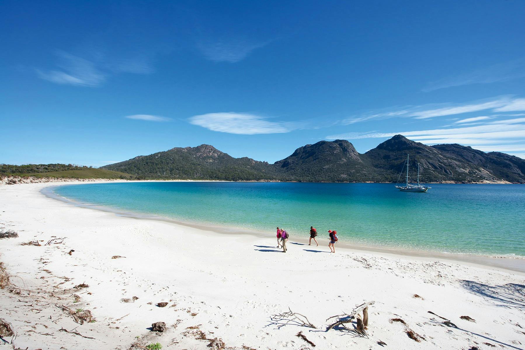 Wineglass Bay Sail Walk walkers
