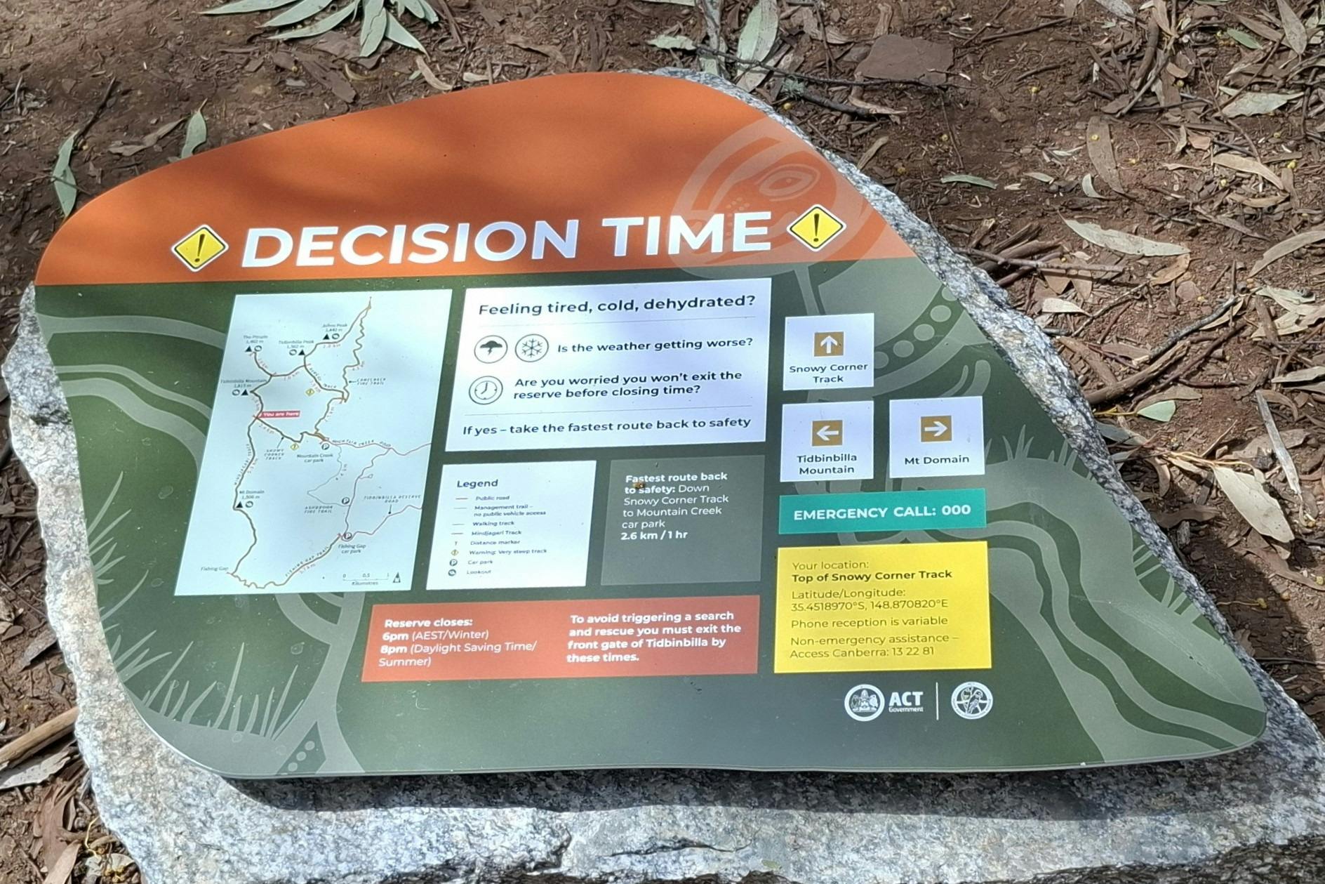 Decision Time marker/map at Top of Snowy Corder Track intersection on Mindjagari Track