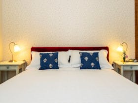 Queen Bed with luxury linen