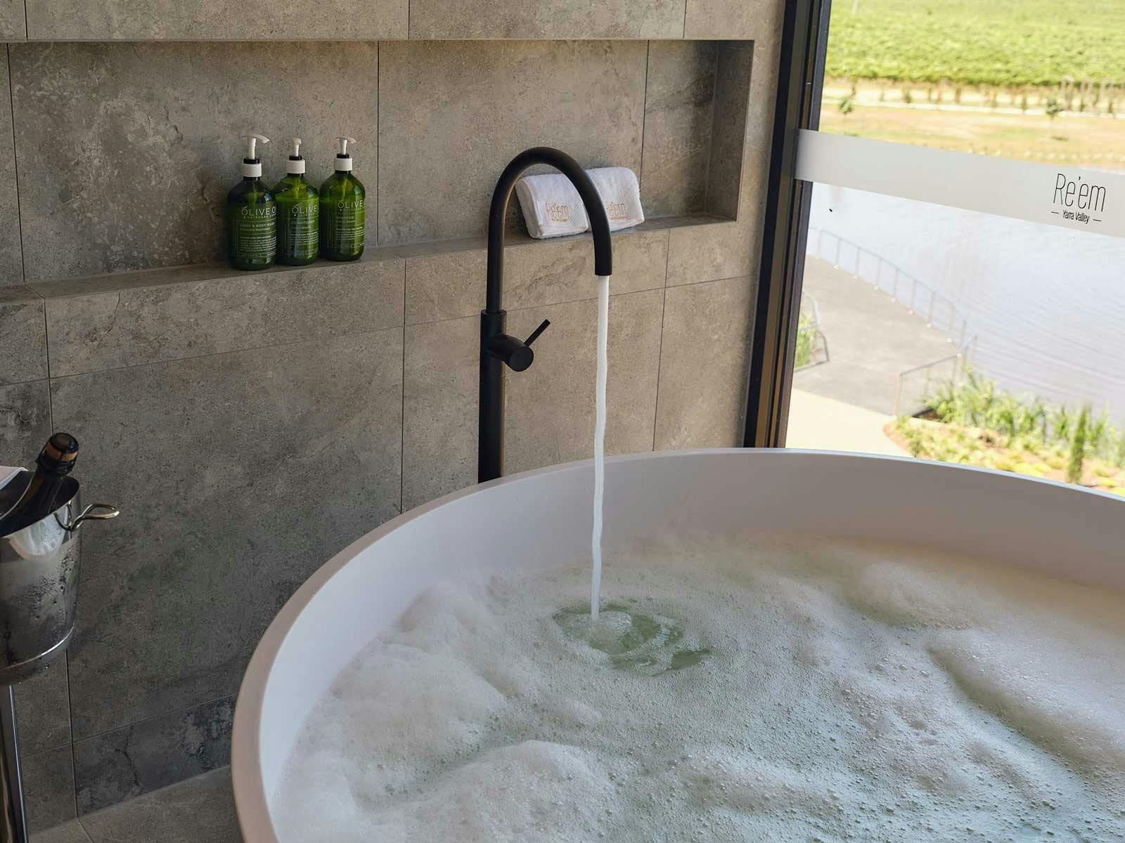 Alicorn Luxury Suite