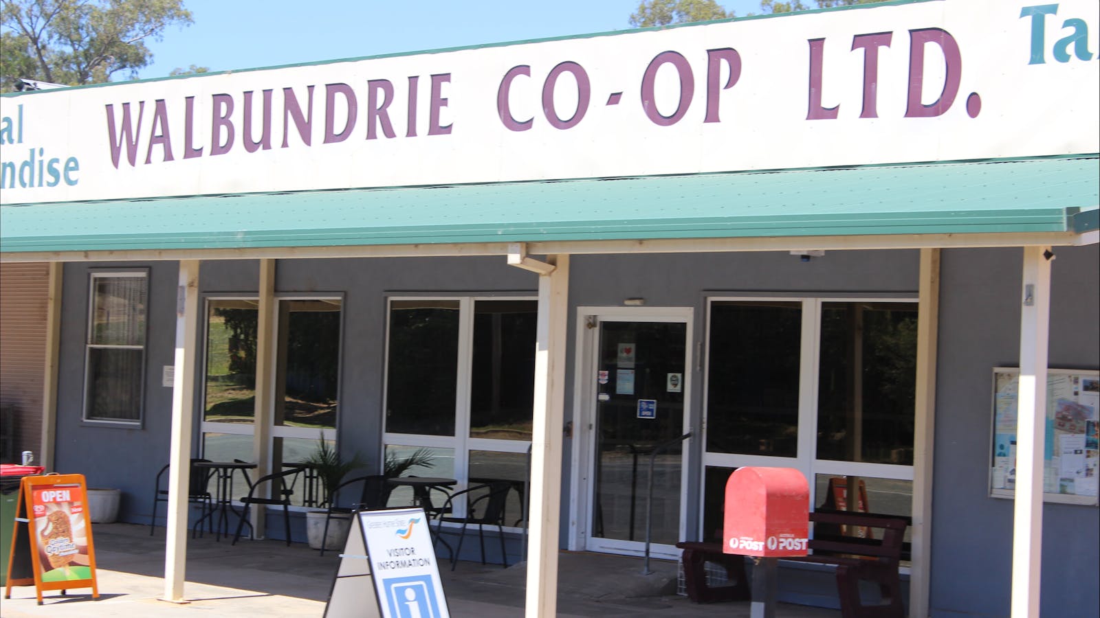 Piney Range Roadhouse and Rural Supplies