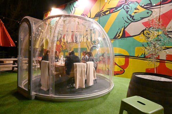 Wonderful Winter Igloos - Market Hotel Ballarat