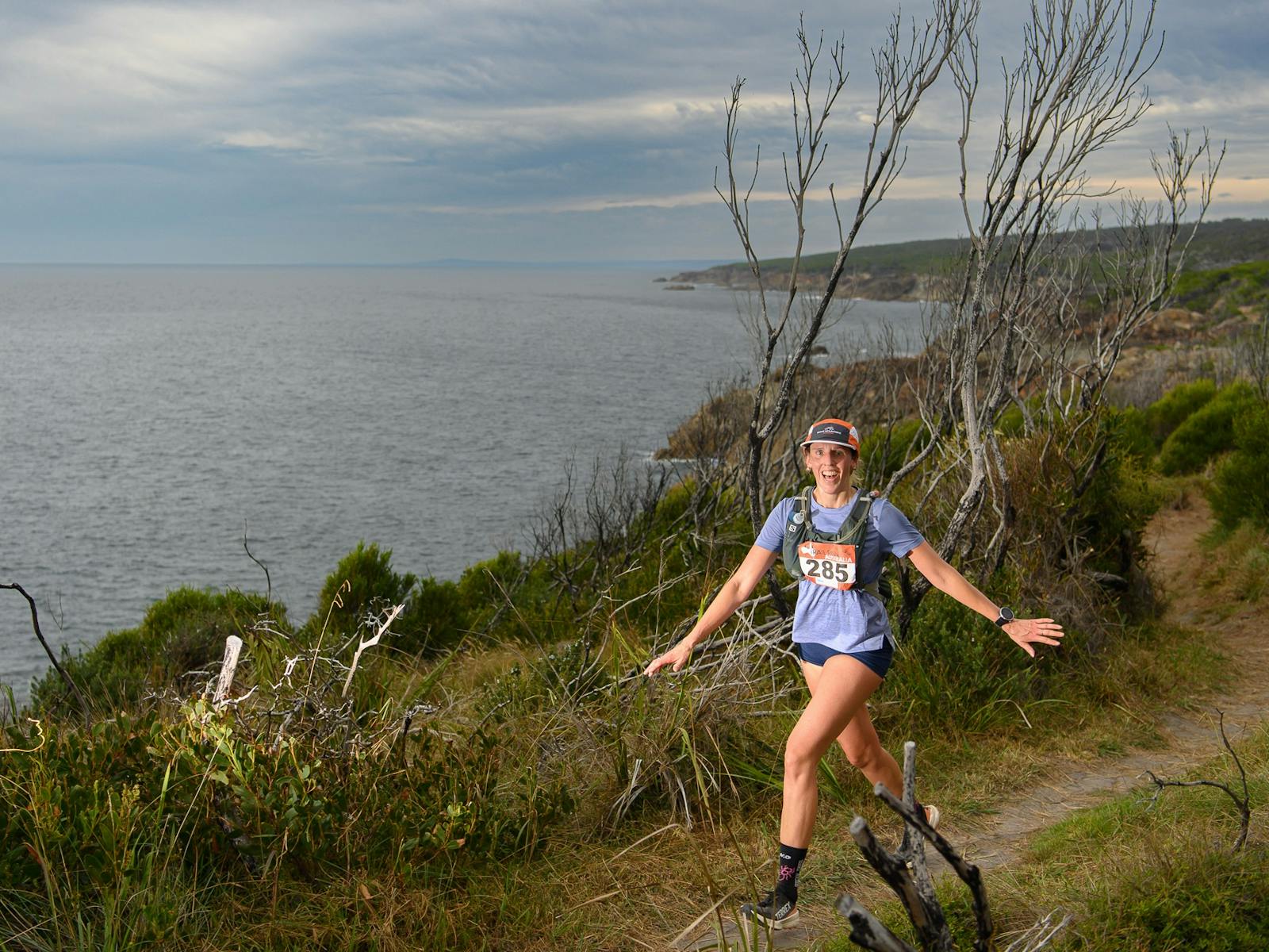 Trail runner next to the ocean