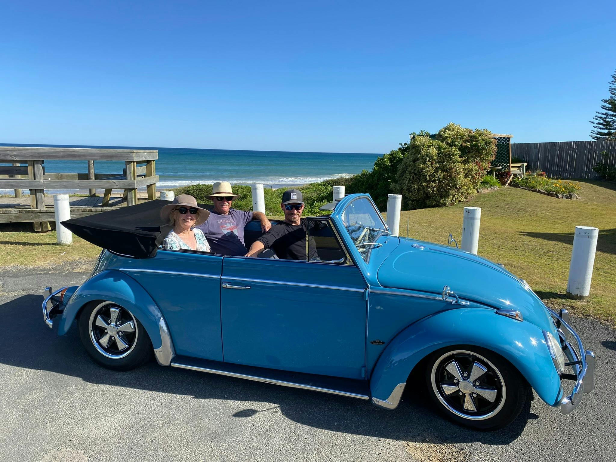 Twisted Vine Unique Tours - Sightseeing Tour in Joycie 67 VW Beetle Karman Cabriolet