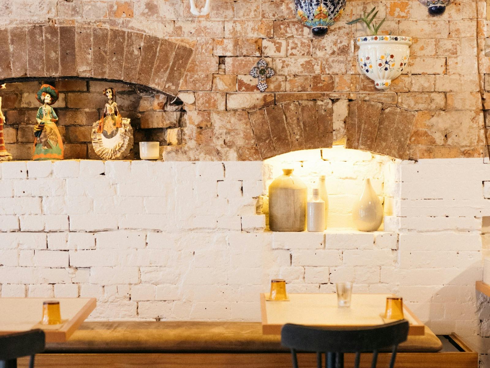 chica bonita interior