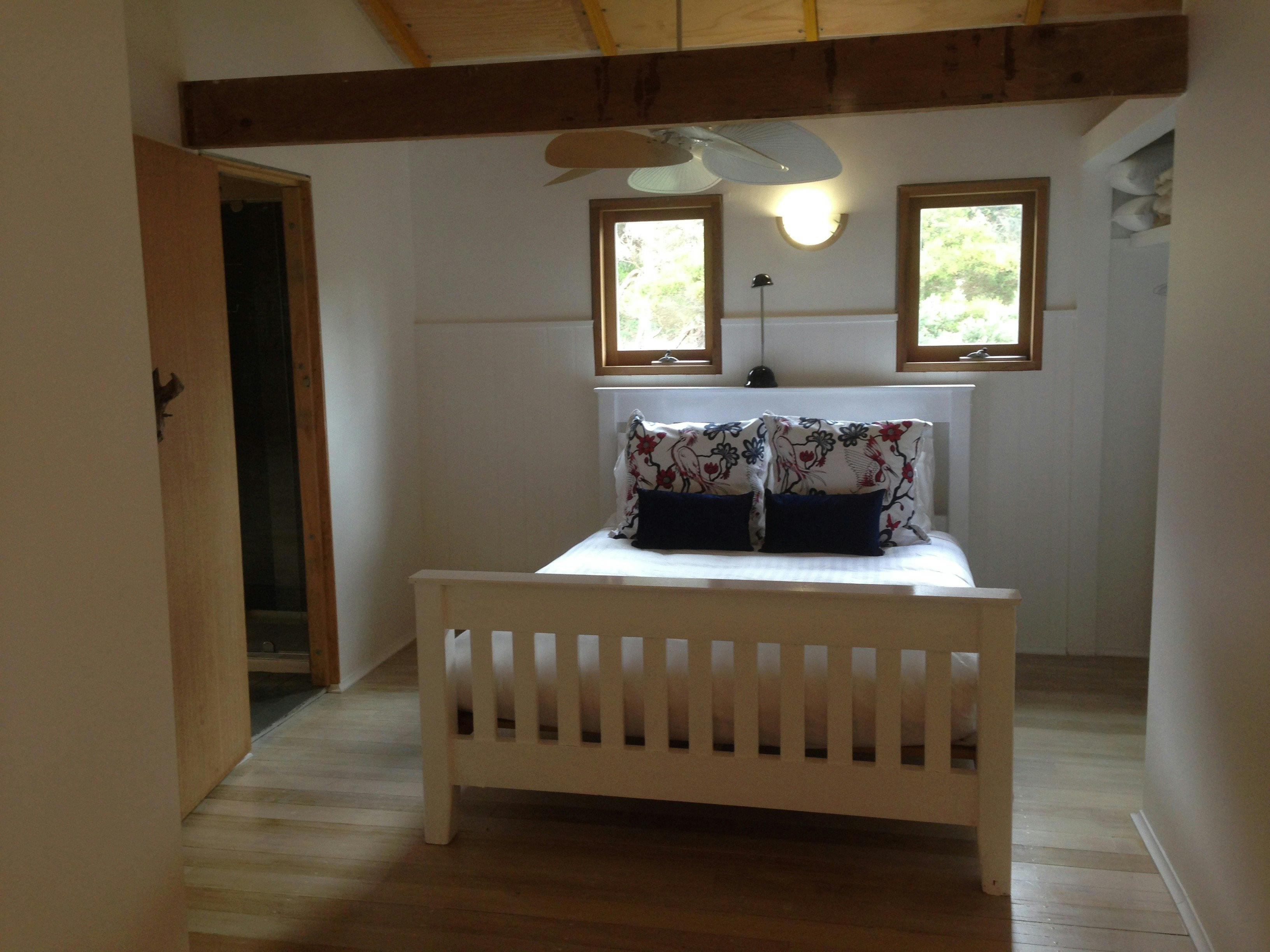 Driftwood Bay of Fires - Bedroom 2