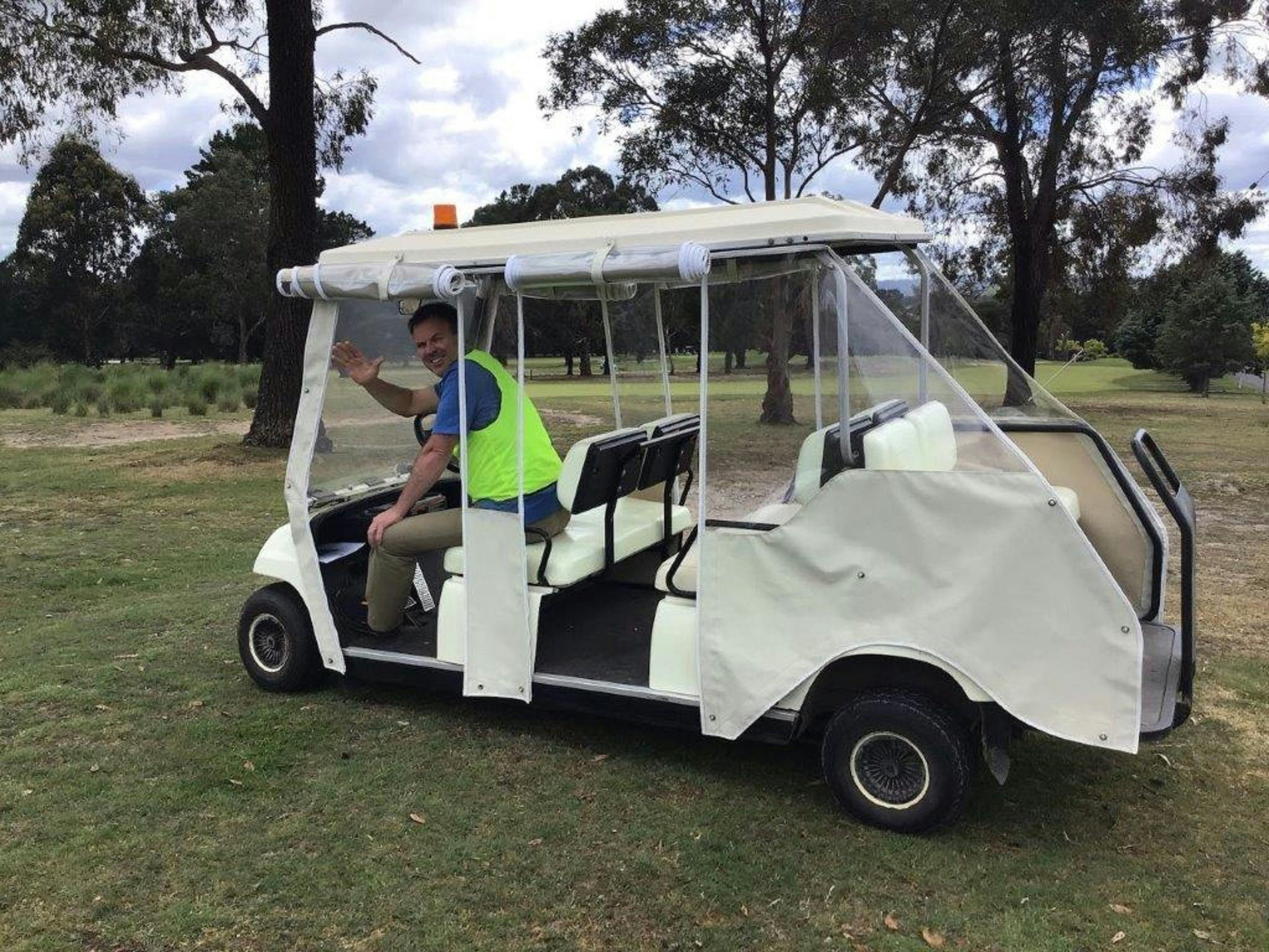 Kangaroo Tours at Gisborne Golf Club Inc