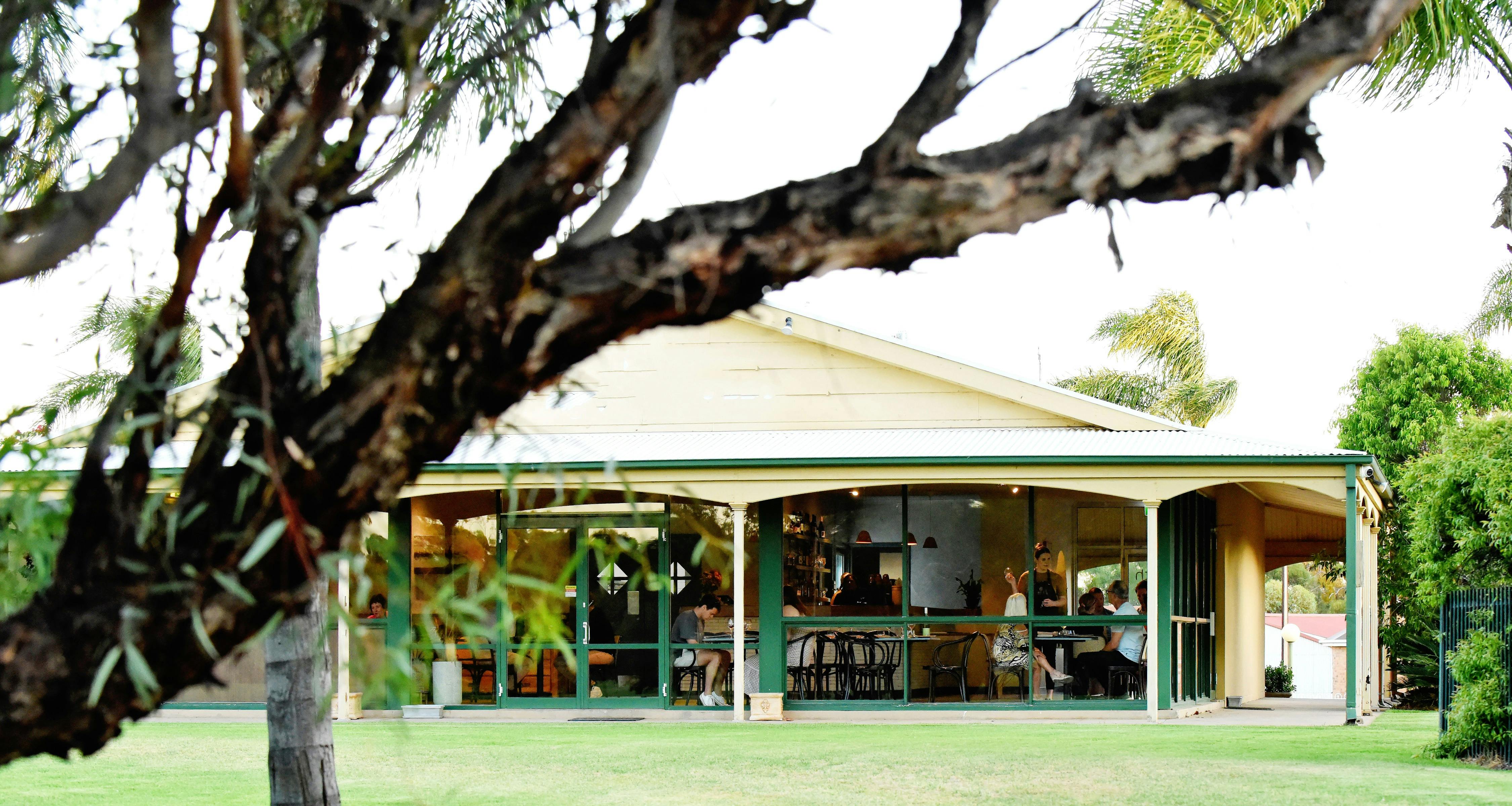 Earth Restaurant