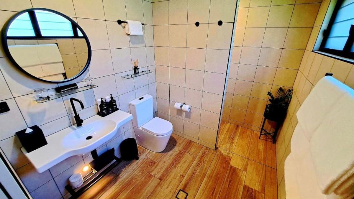 Ensuite Bathroom