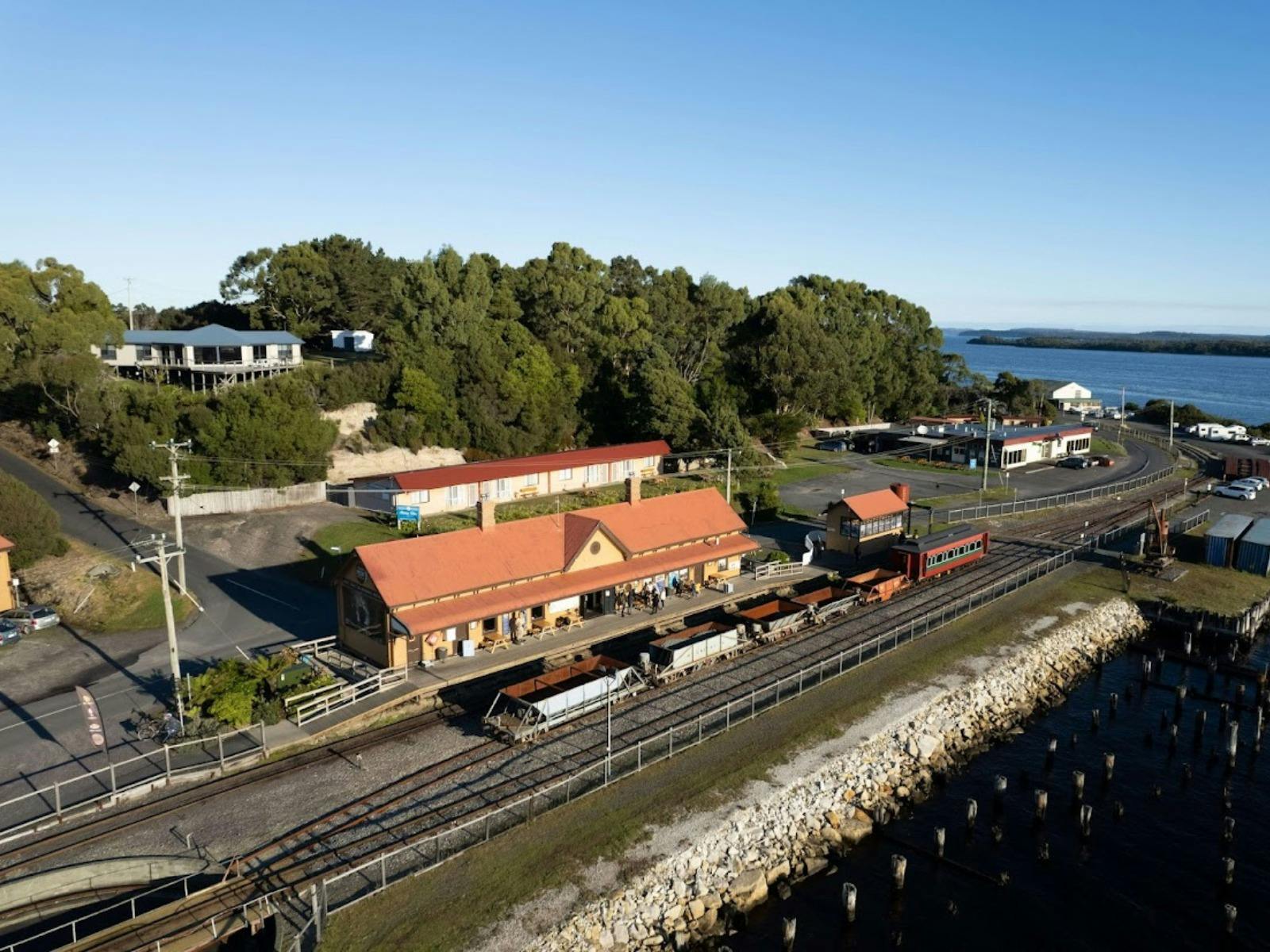 West Coast Wilderness Railway – Regatta Point Station