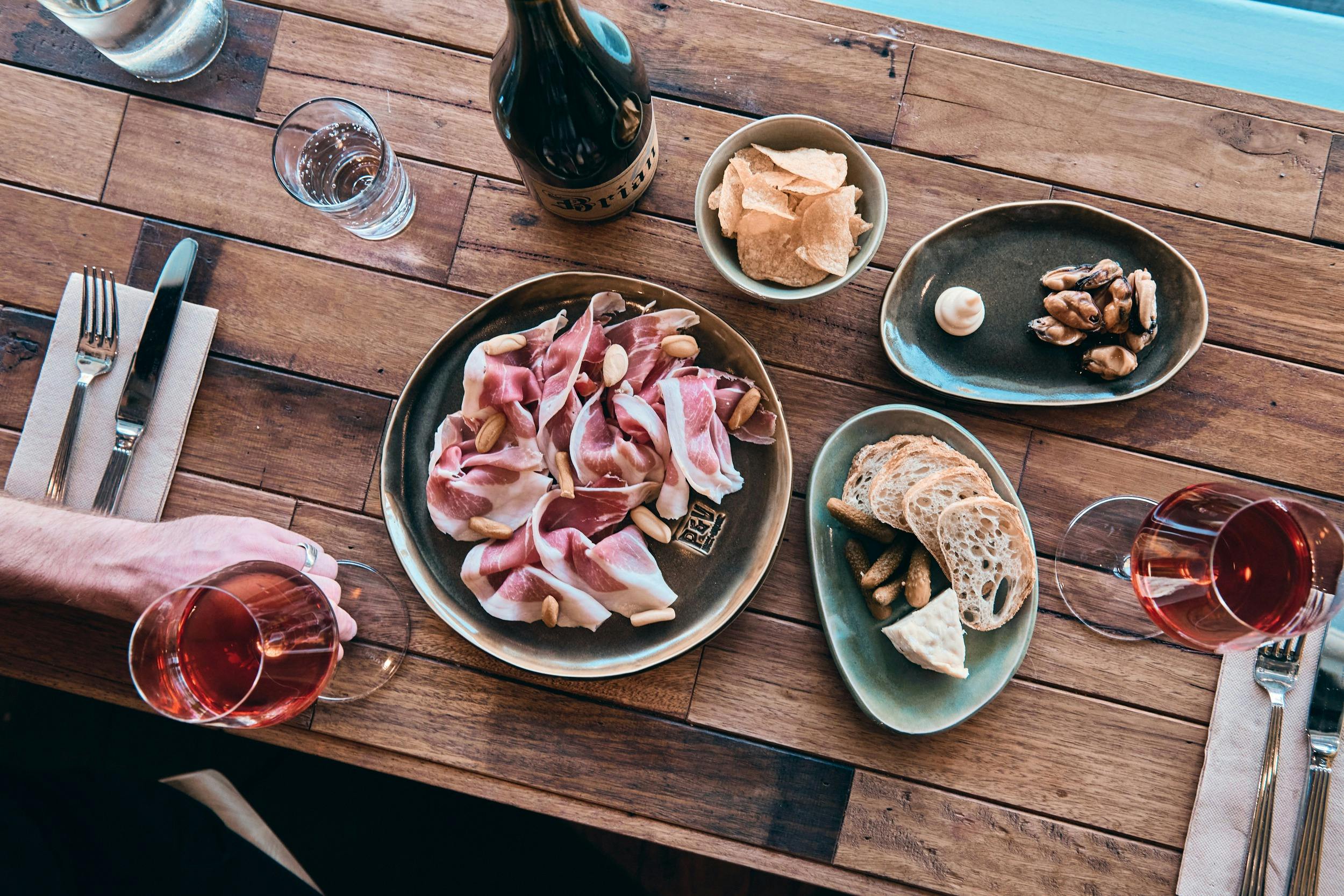 P&V Wine + Liquor Merchants, Paddington