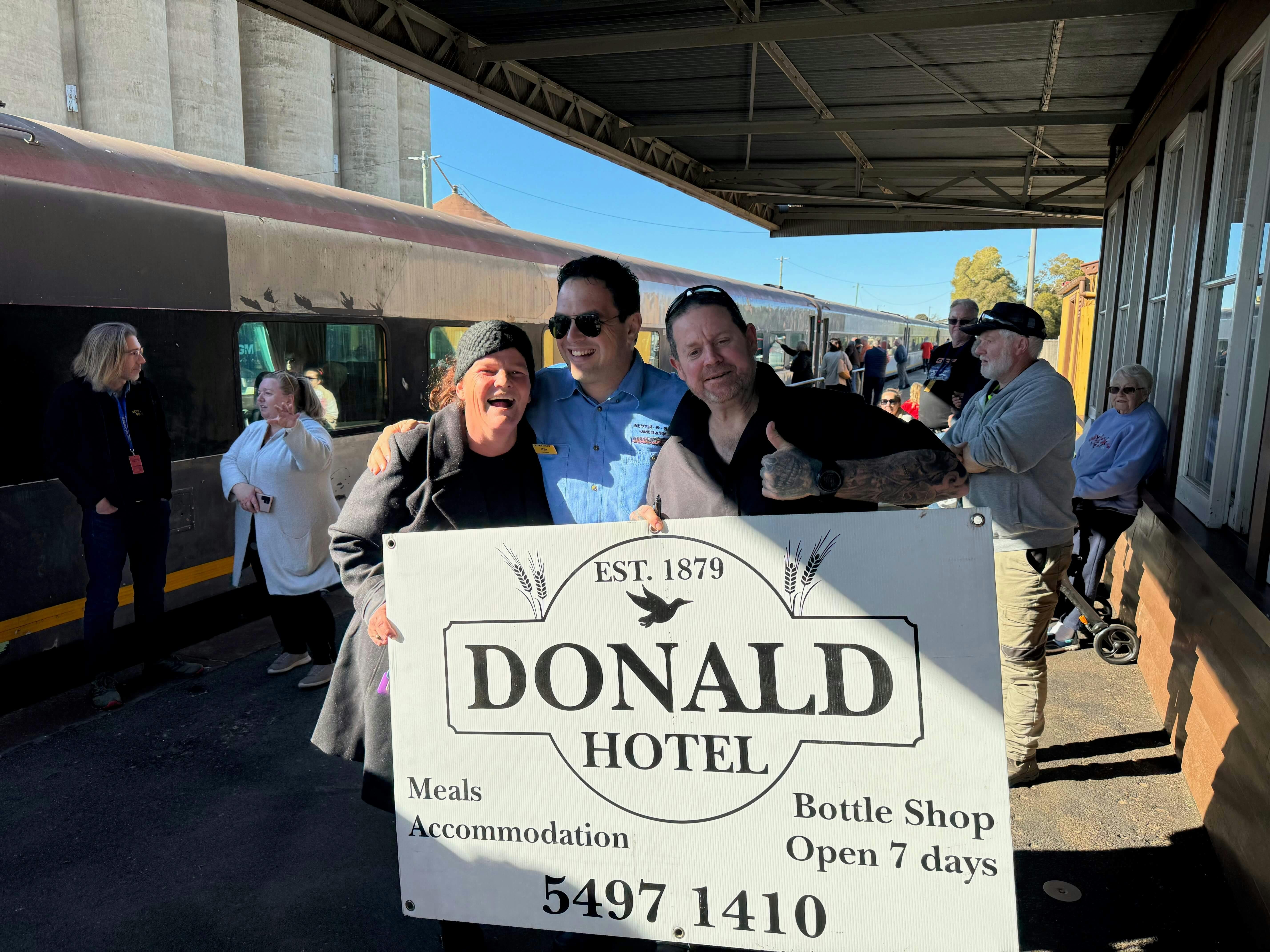 Vinelander Private Train Slow Rail Journey from Melbourne to Mildura, the Sunraysia and the Mallee