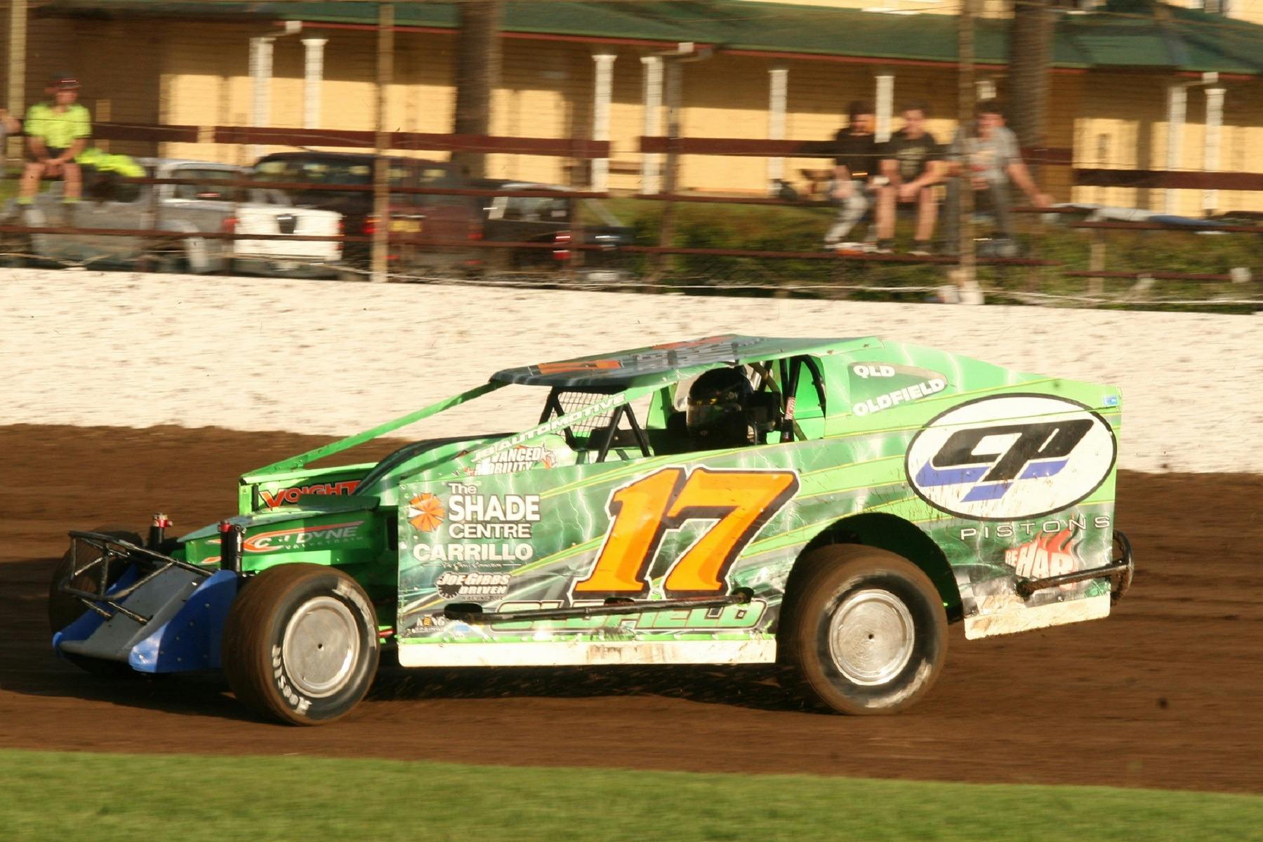 Lismore speedway car racers