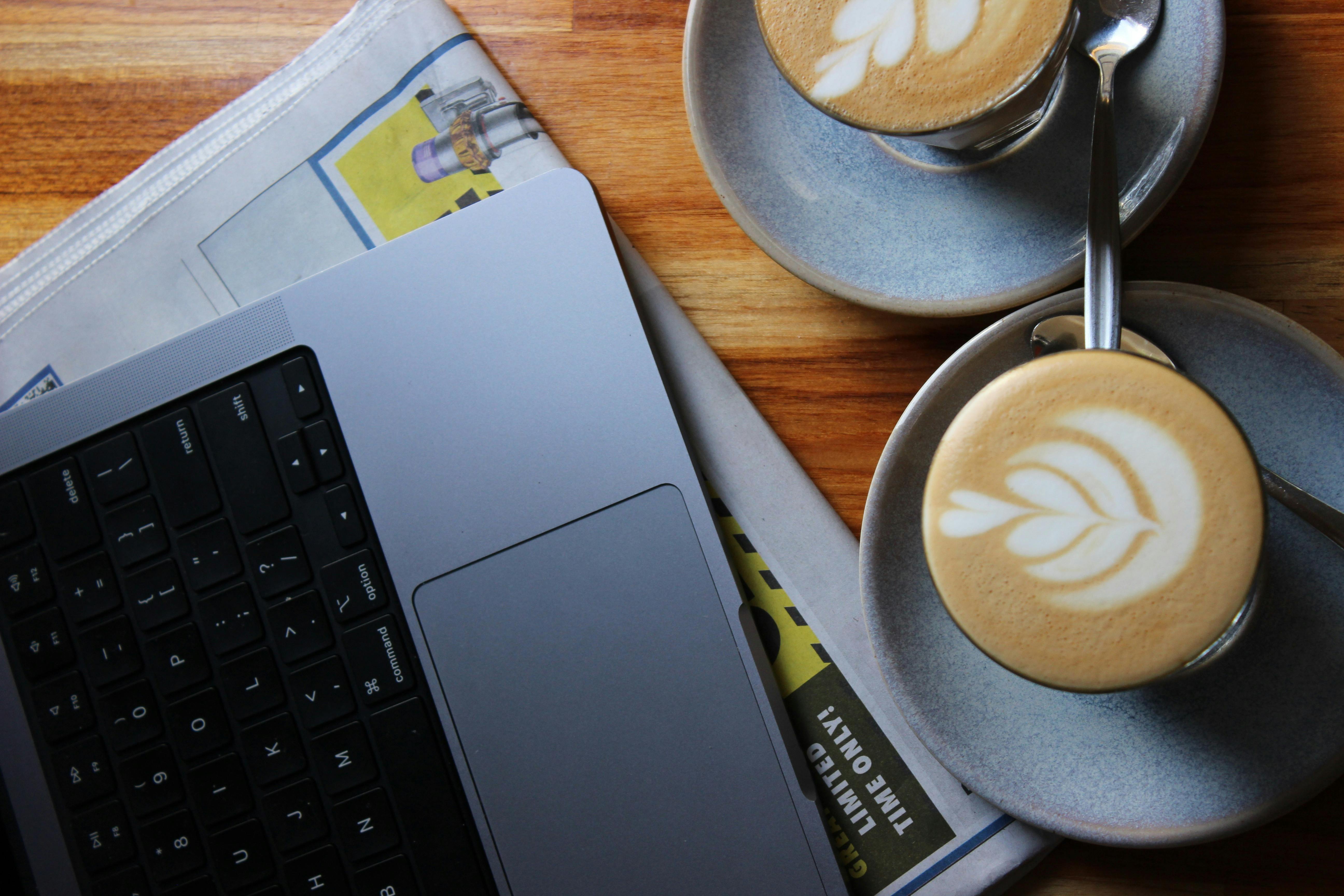 Longboard Cafe - Free Wi-Fi - your ideal workspace