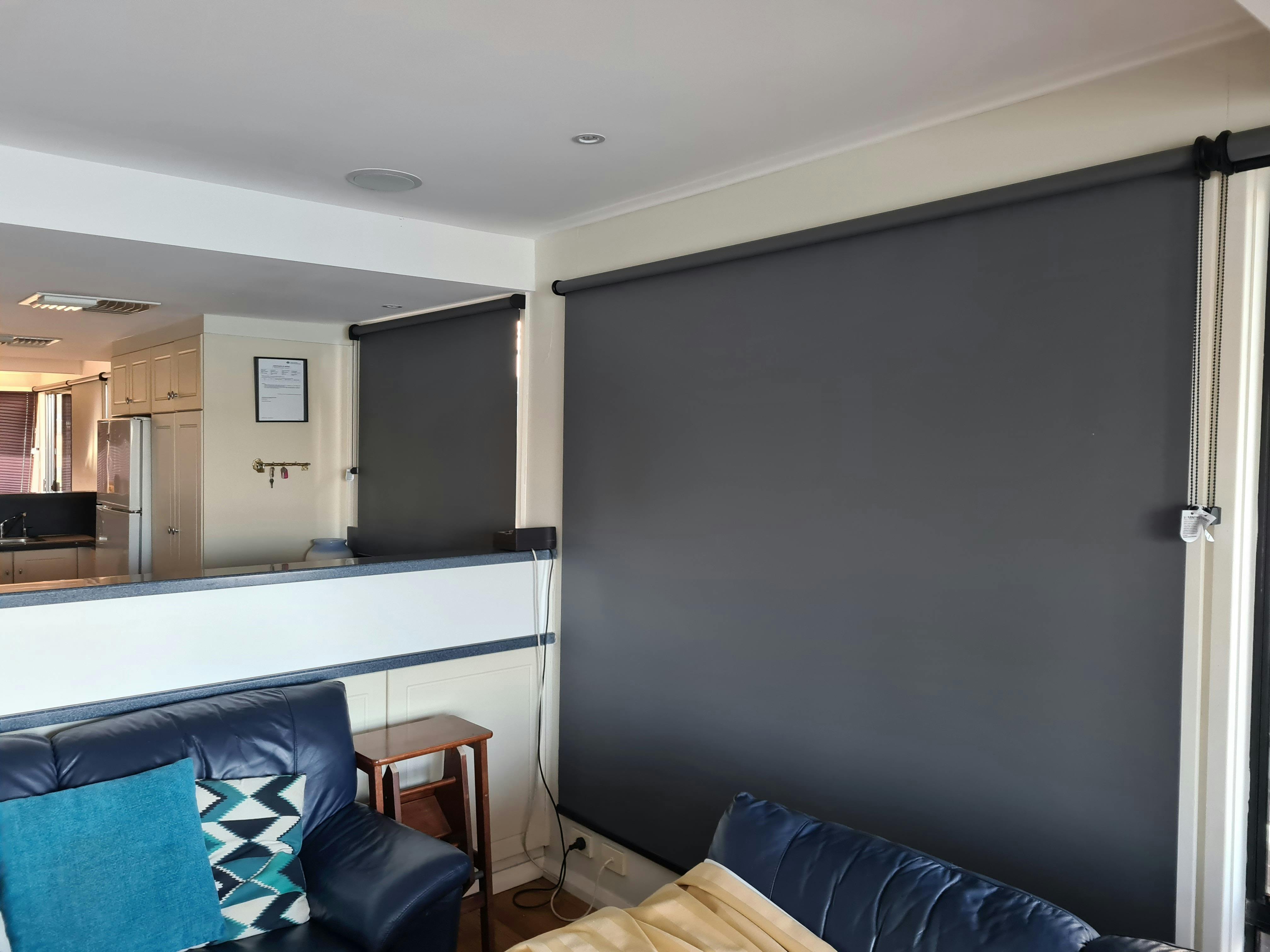 REAR LOUNGE