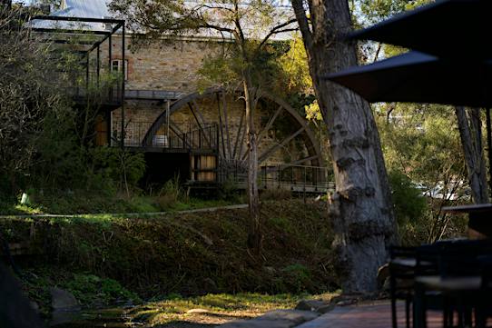 Bridgewater Inn - Bridgewater, Food and Drink | South Australia