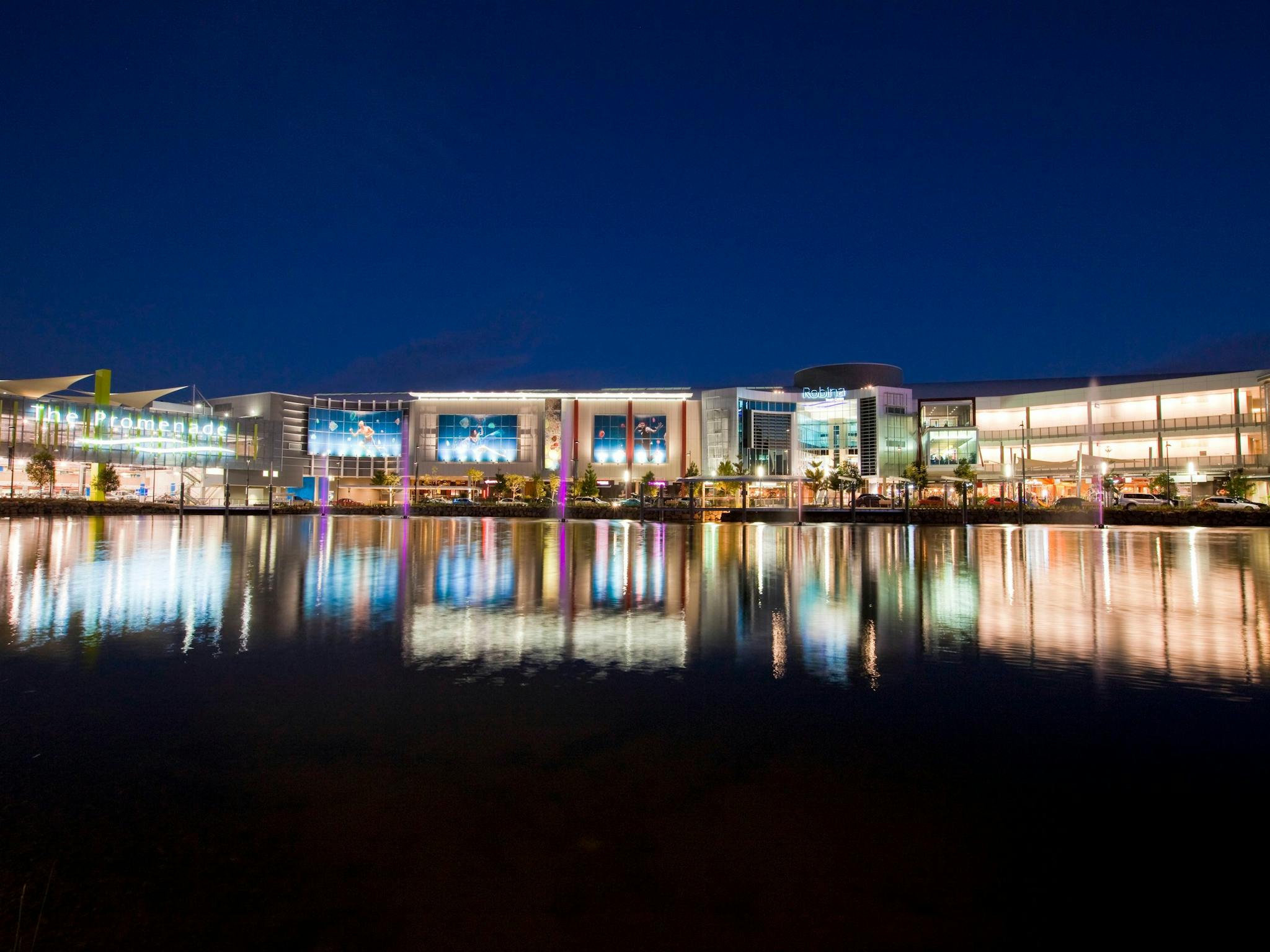 Robina Lakeside rest Robina Lakeside rest