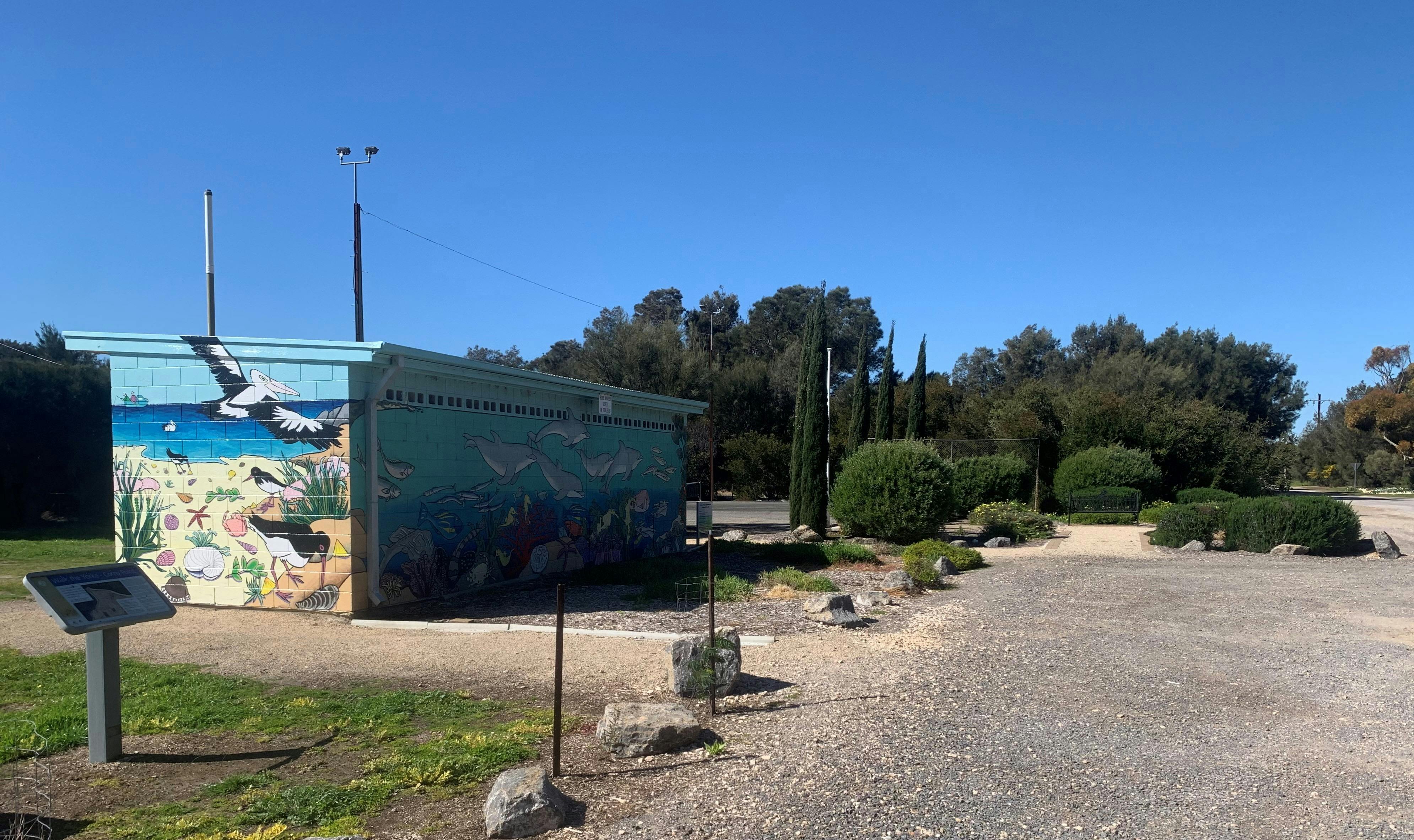 Corny Point Mural – Garden Setting Overview