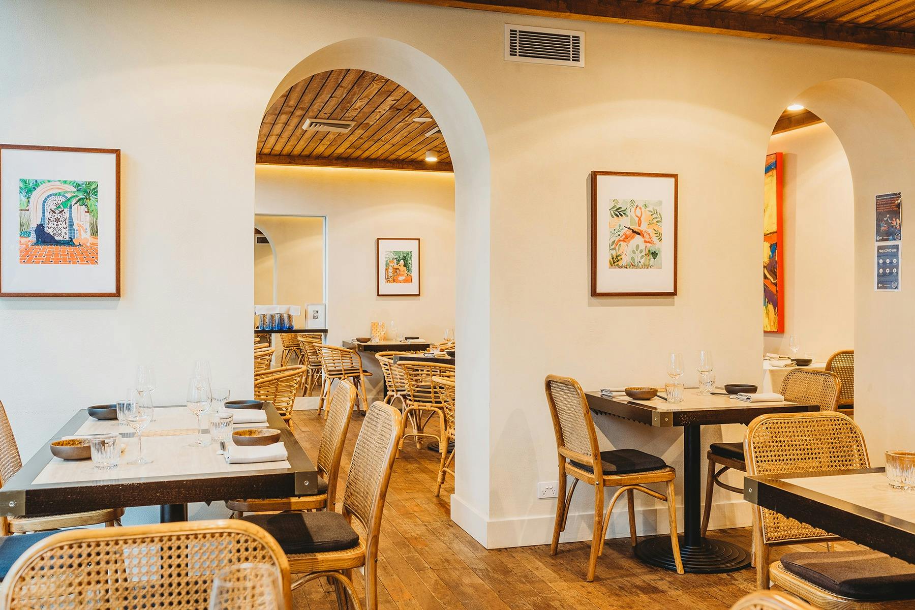 Lanterne Rooms  interior