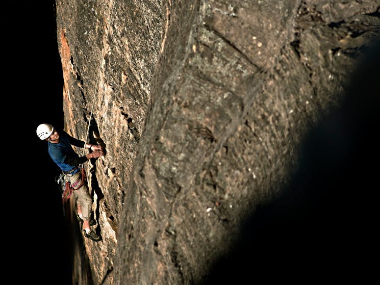 Fun day of rockclimbing for teams and groups in the Blue Mountains near Katoomba