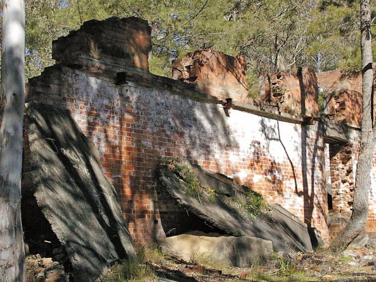 Newnes Shale Oil Ruins