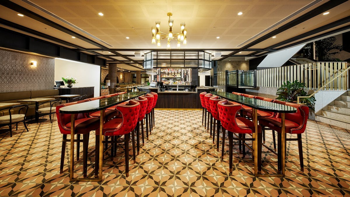 Bar