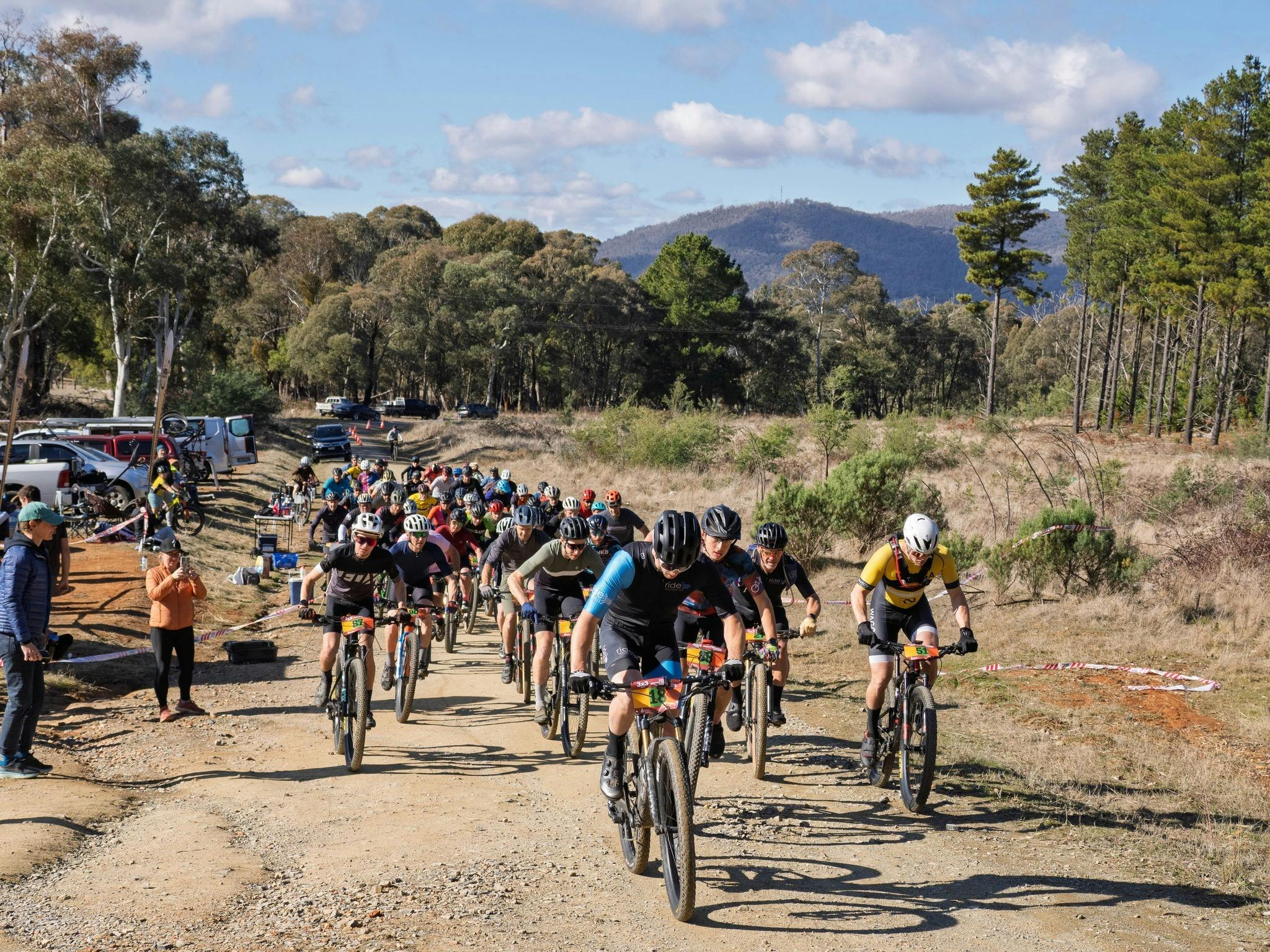 Start lap of Tumbarumba 3hr 2025