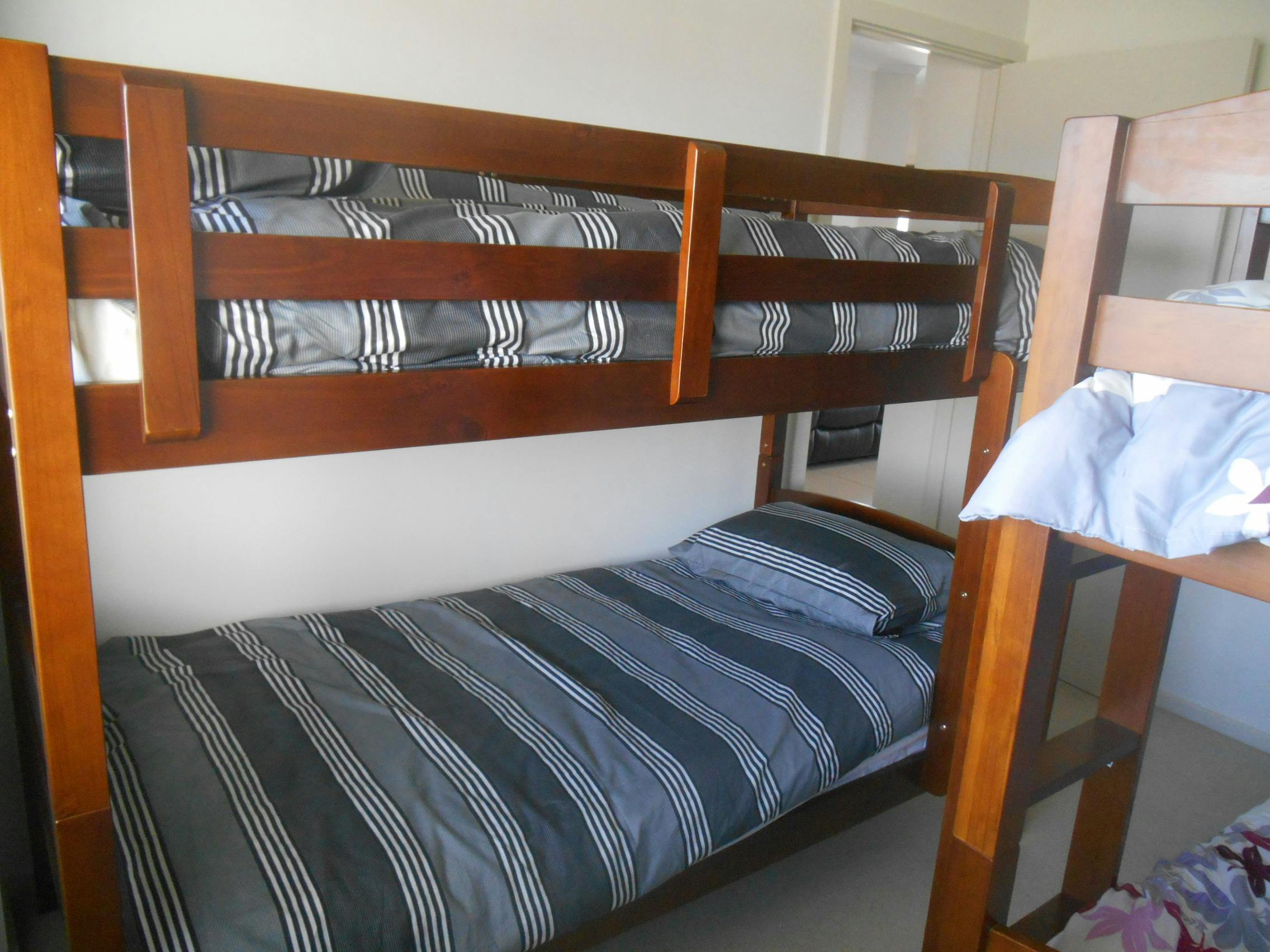 The White House, Edithburgh