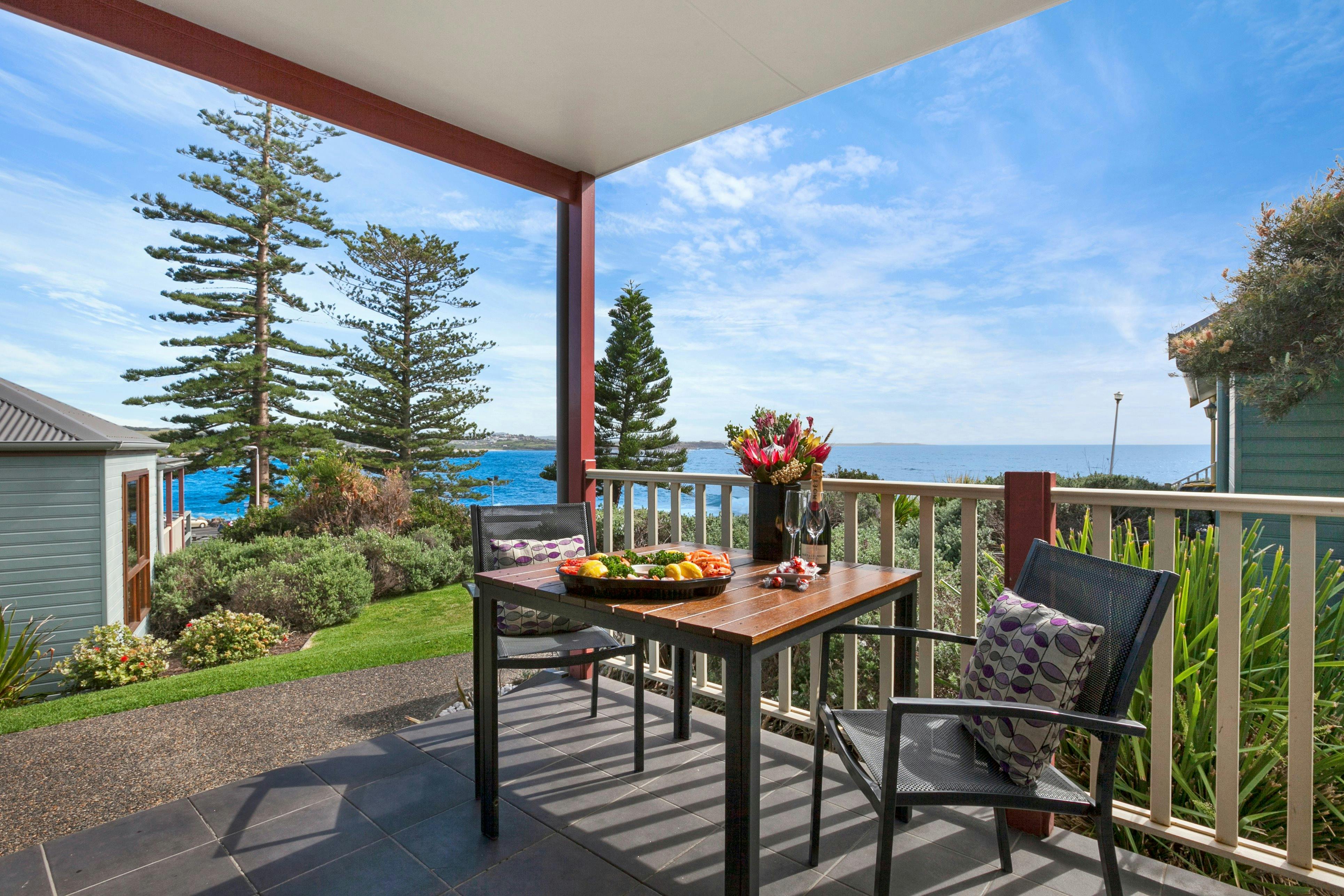 Sea Breeze - One Bedroom Spa Cabin