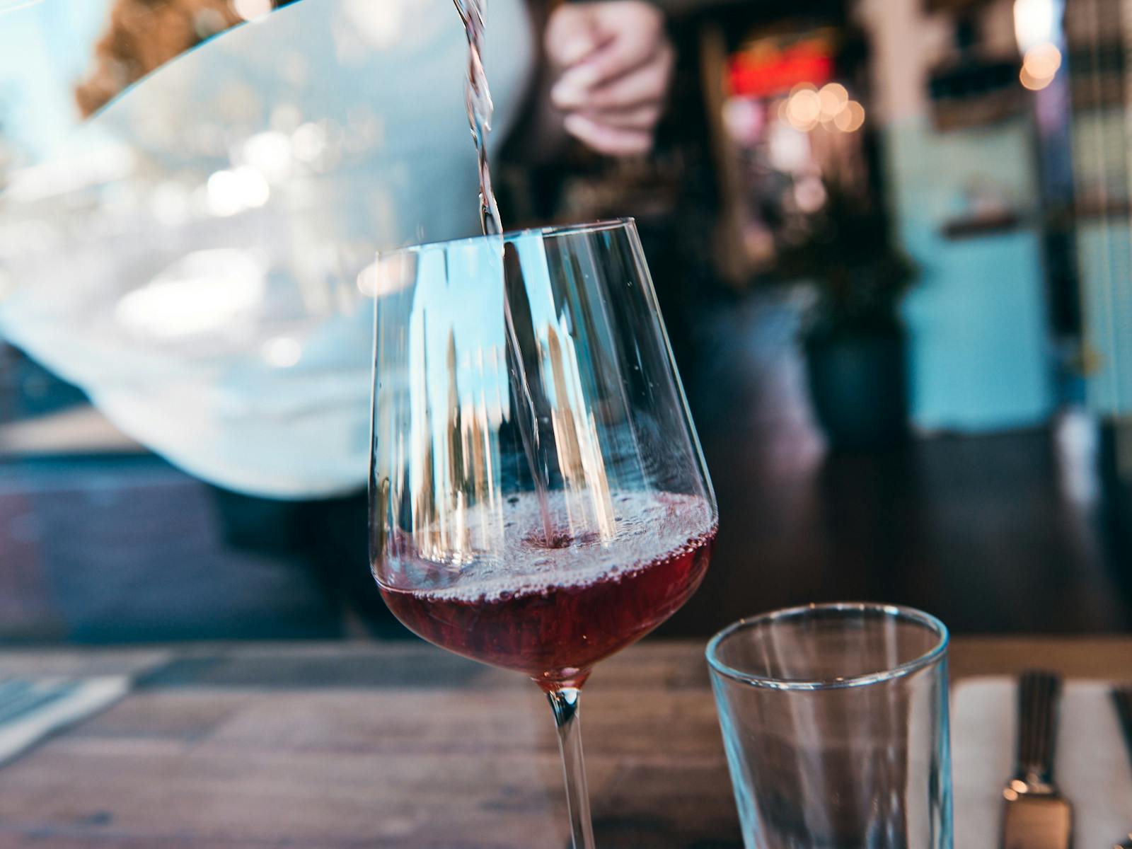 P&V Wine + Liquor Merchants, Paddington