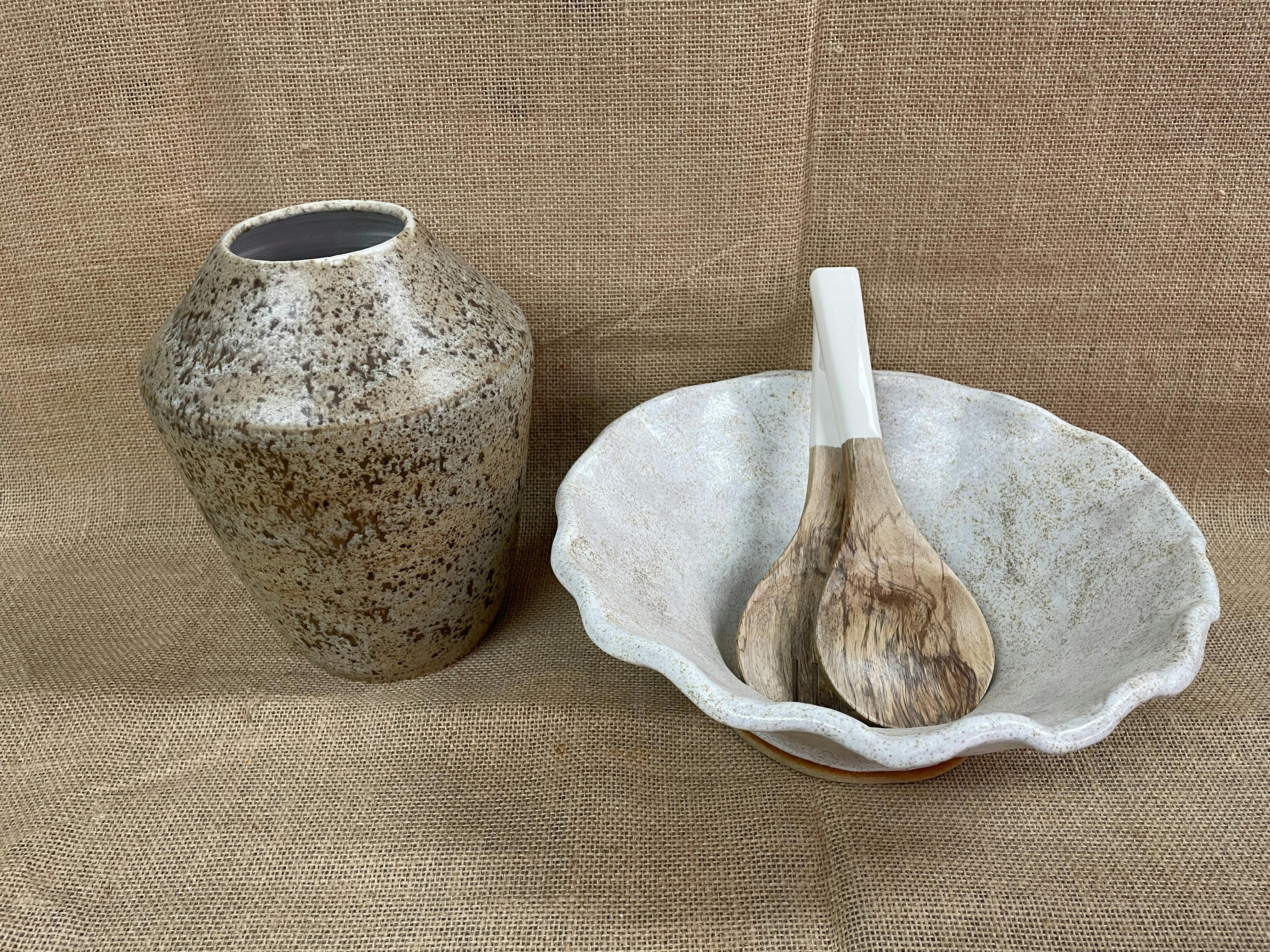 Image of a Beldari Pottery Vase and Bowl